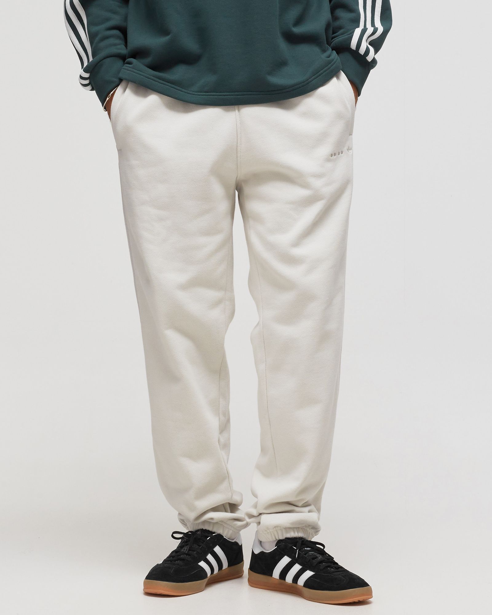 ESSENTIALS LOGO SWEATPANTS