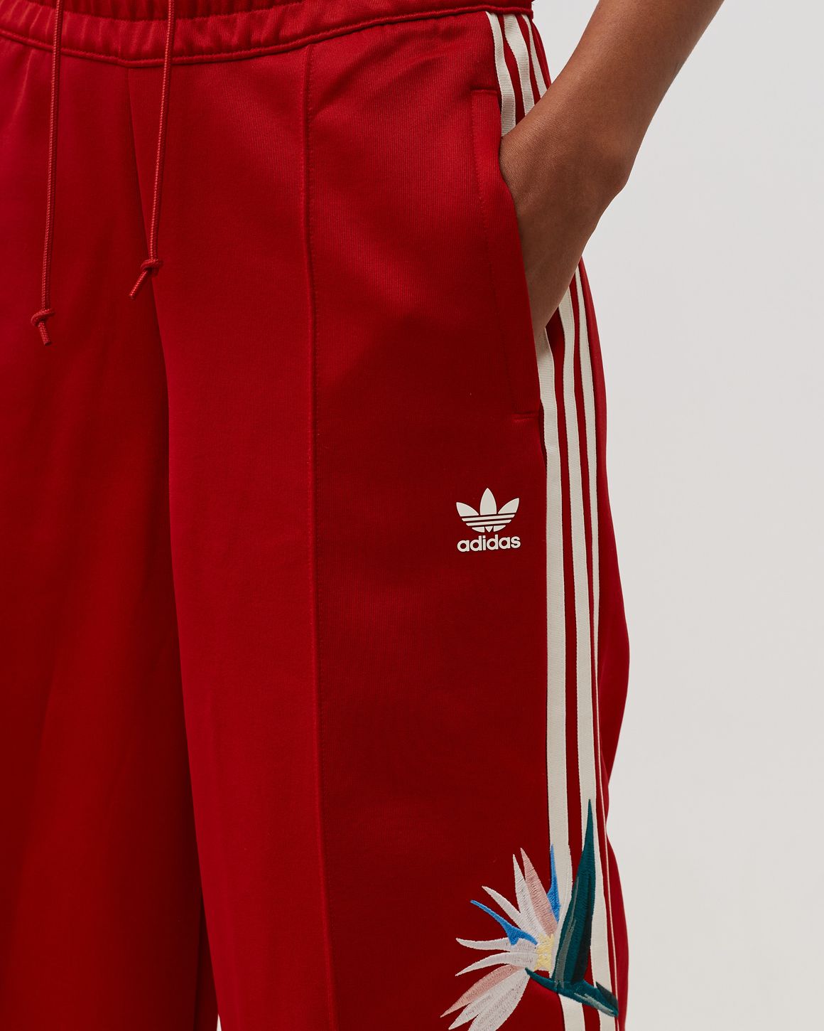 パンツ adidas DESCENDANT Amazon.com: adidas Men's Z.N.E. Premium Pants, Preloved
