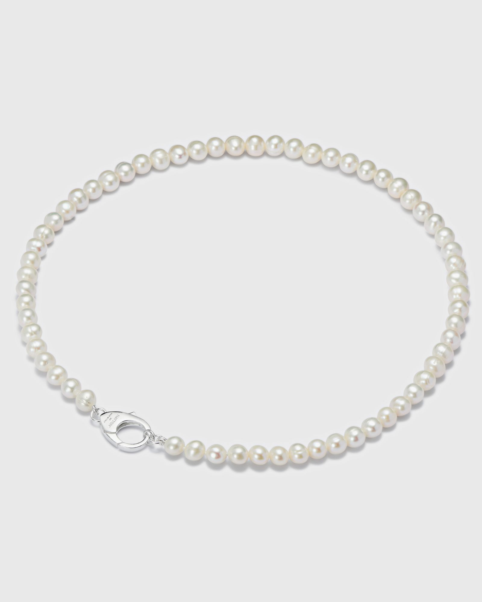 Classic Pearl Chain