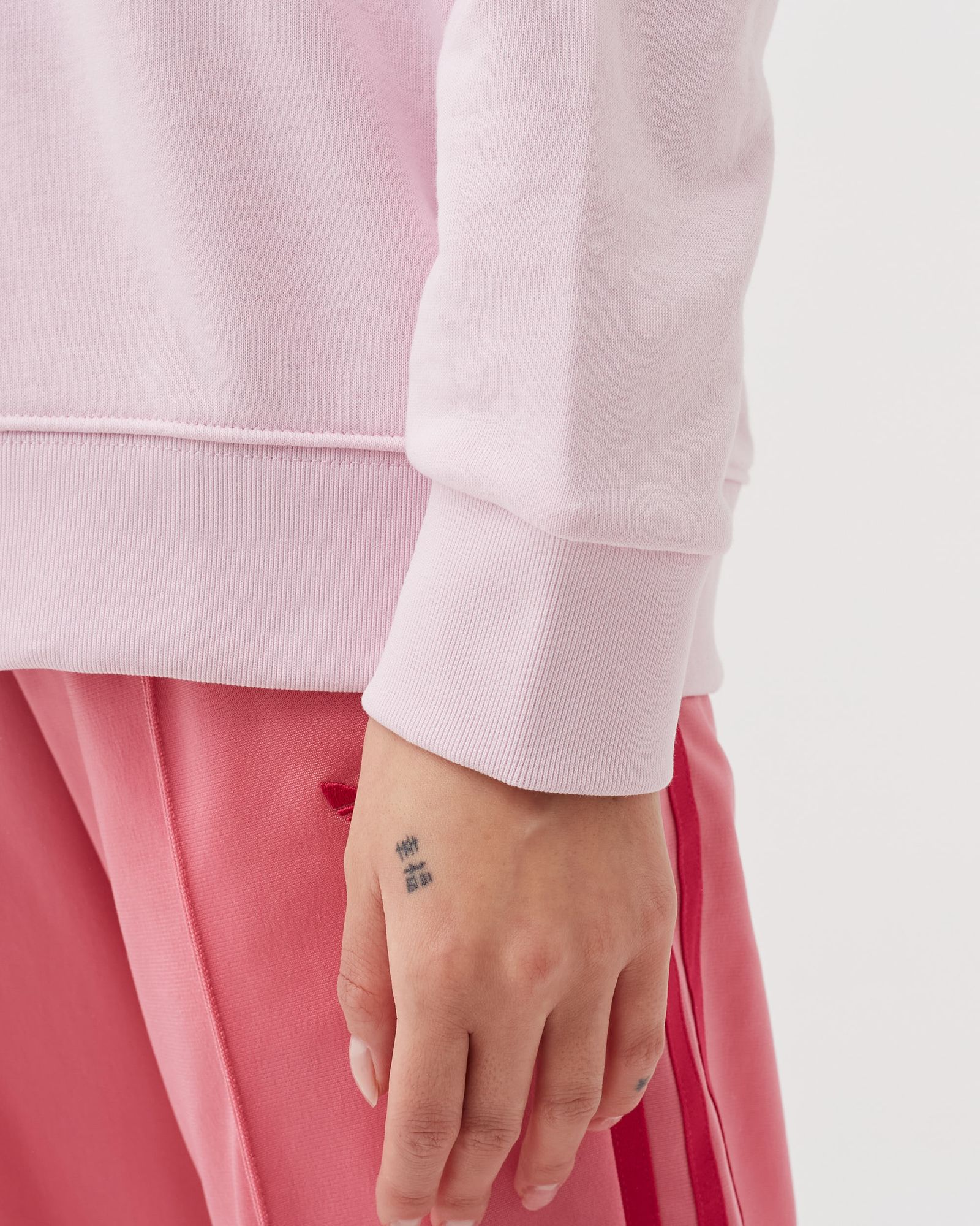 WMNS CREW SWEATSHIRT