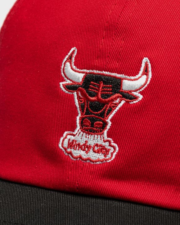 Mitchell & Ness NBA Team 2 Tone 2.0 Dad Strapback Cap HWC Chicago Bulls Men Caps Red in size:ONE Size