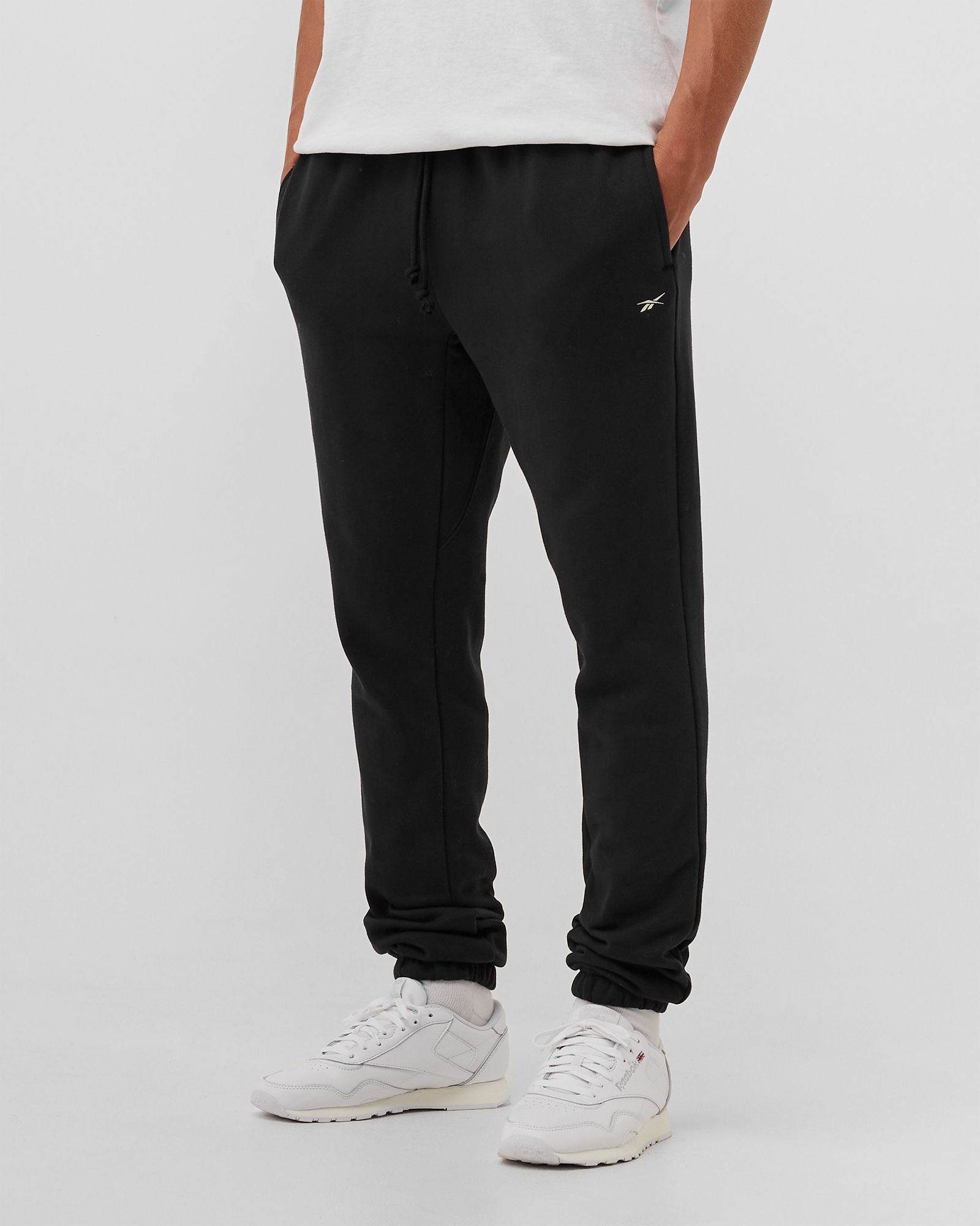 Classics Wardrobe Essentials Pants