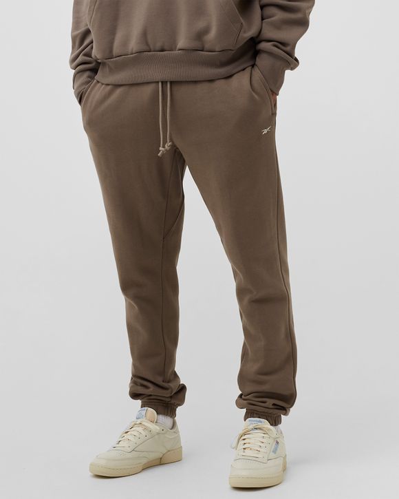 Reebok classic on sale sweatpants brown