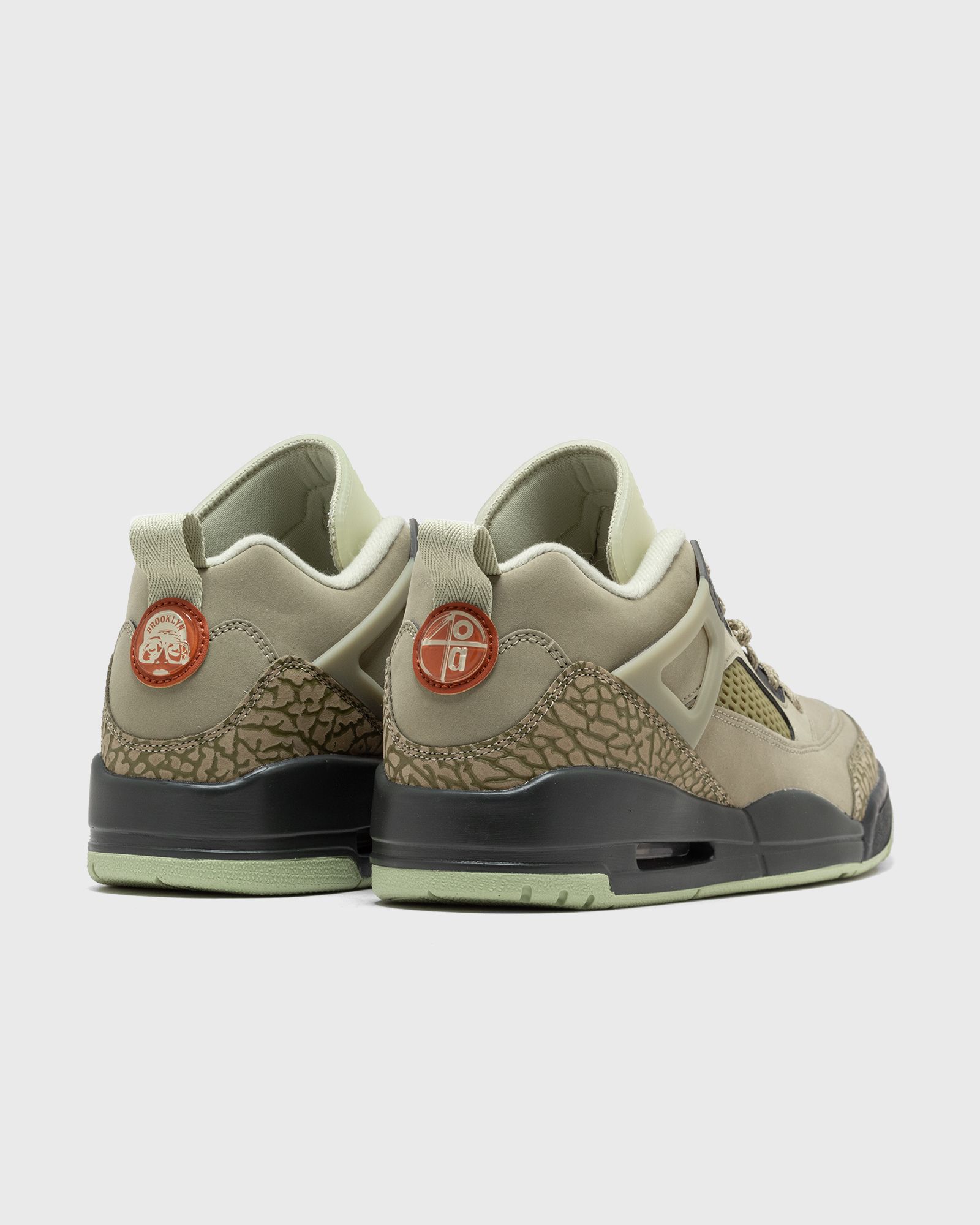 SPIZIKE LOW "NEUTRAL OLIVE"