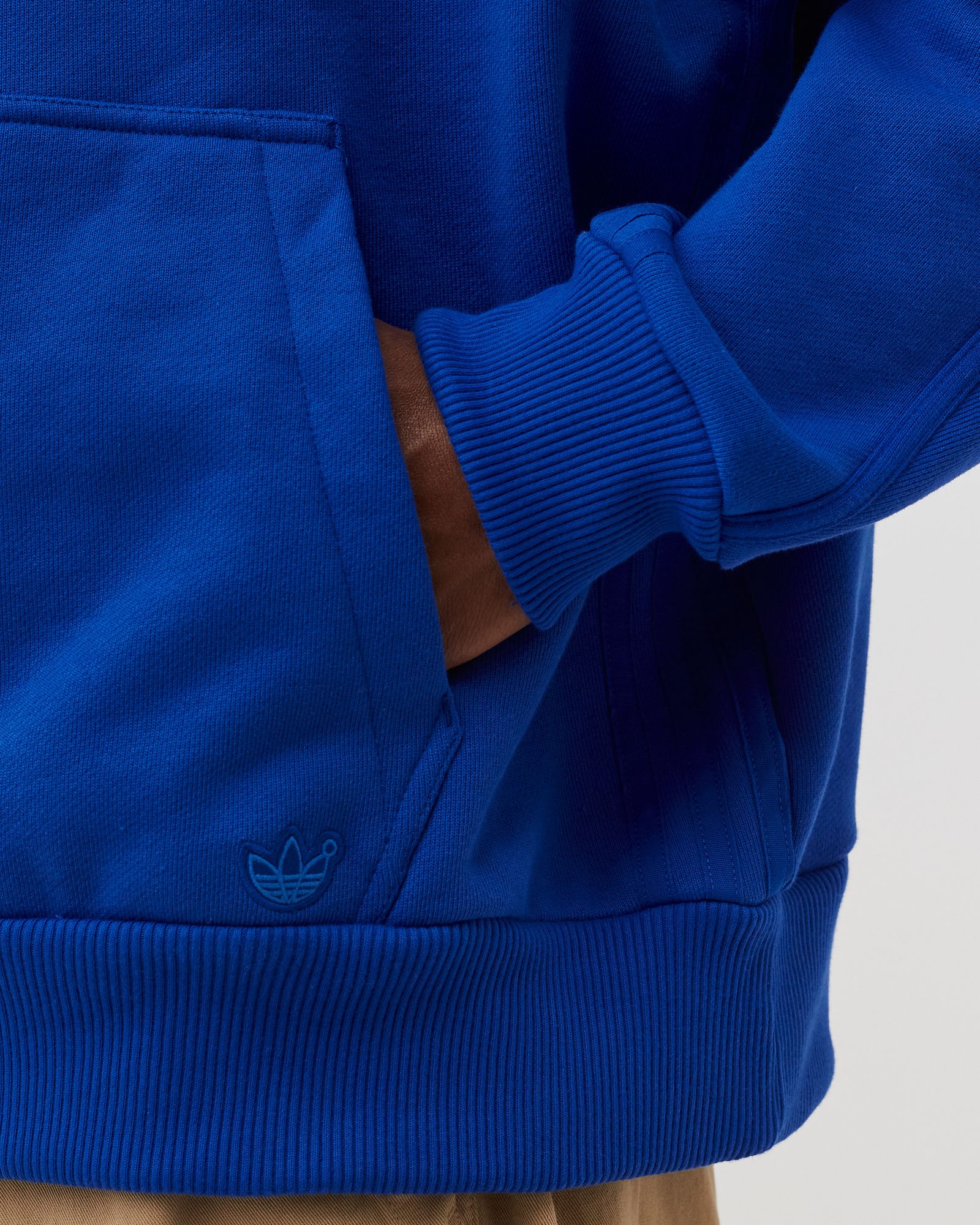 BLUE VERSION ESSENTIALS HOODY
