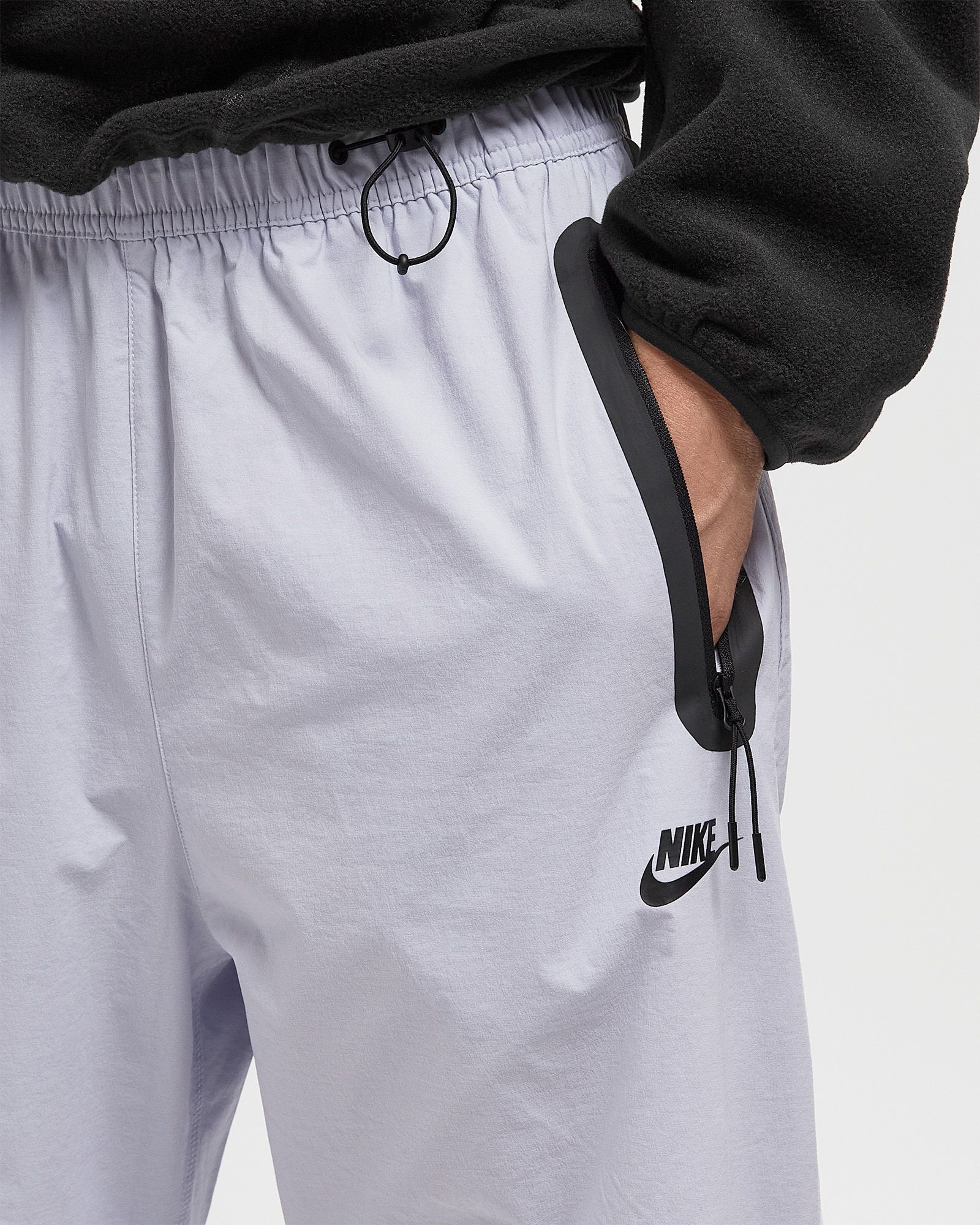Tech Woven Oversized Pants