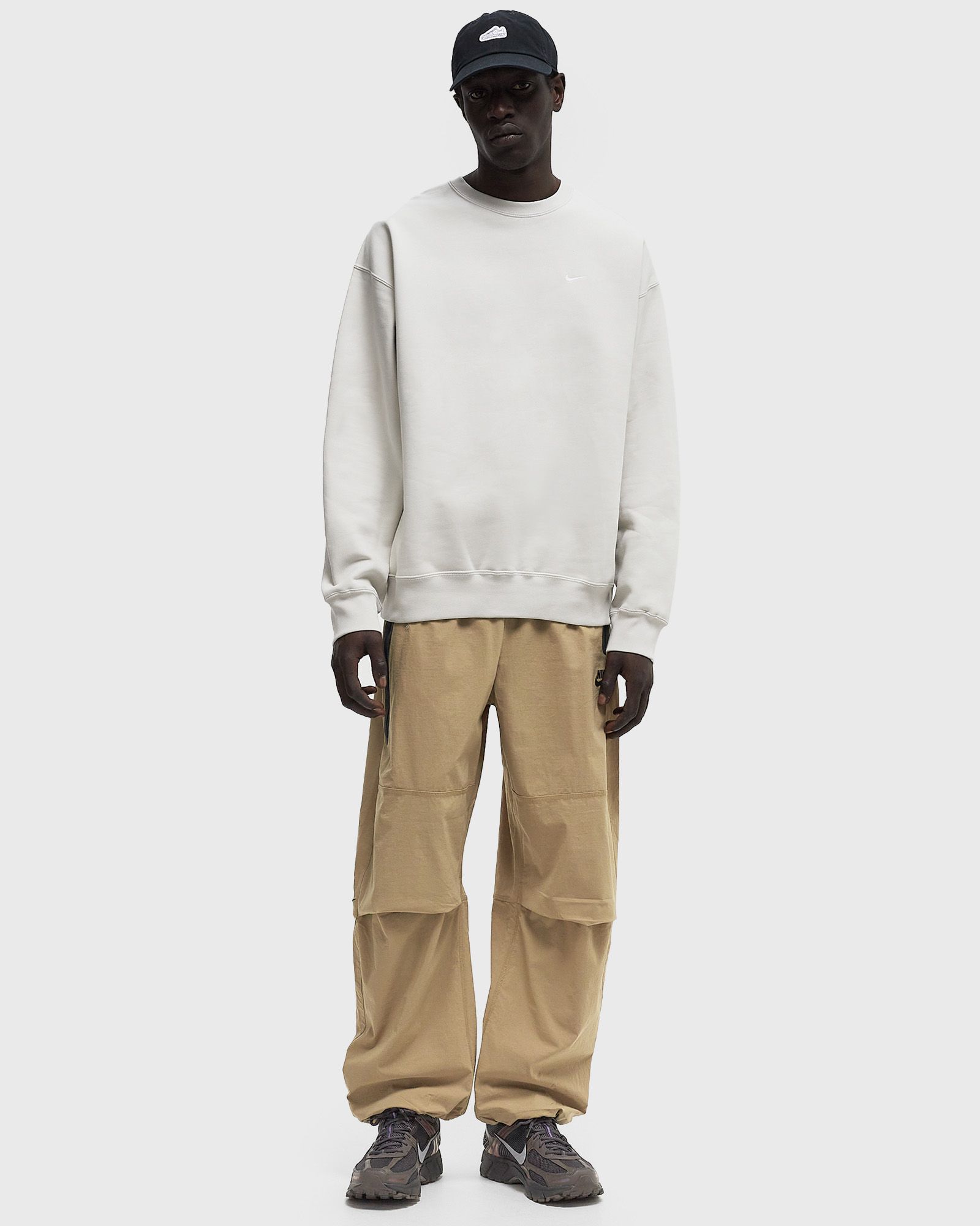 Tech Woven Oversized Pants