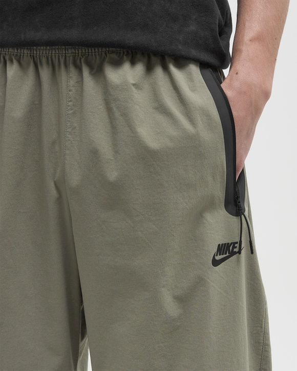 Tech Woven Oversized Pants