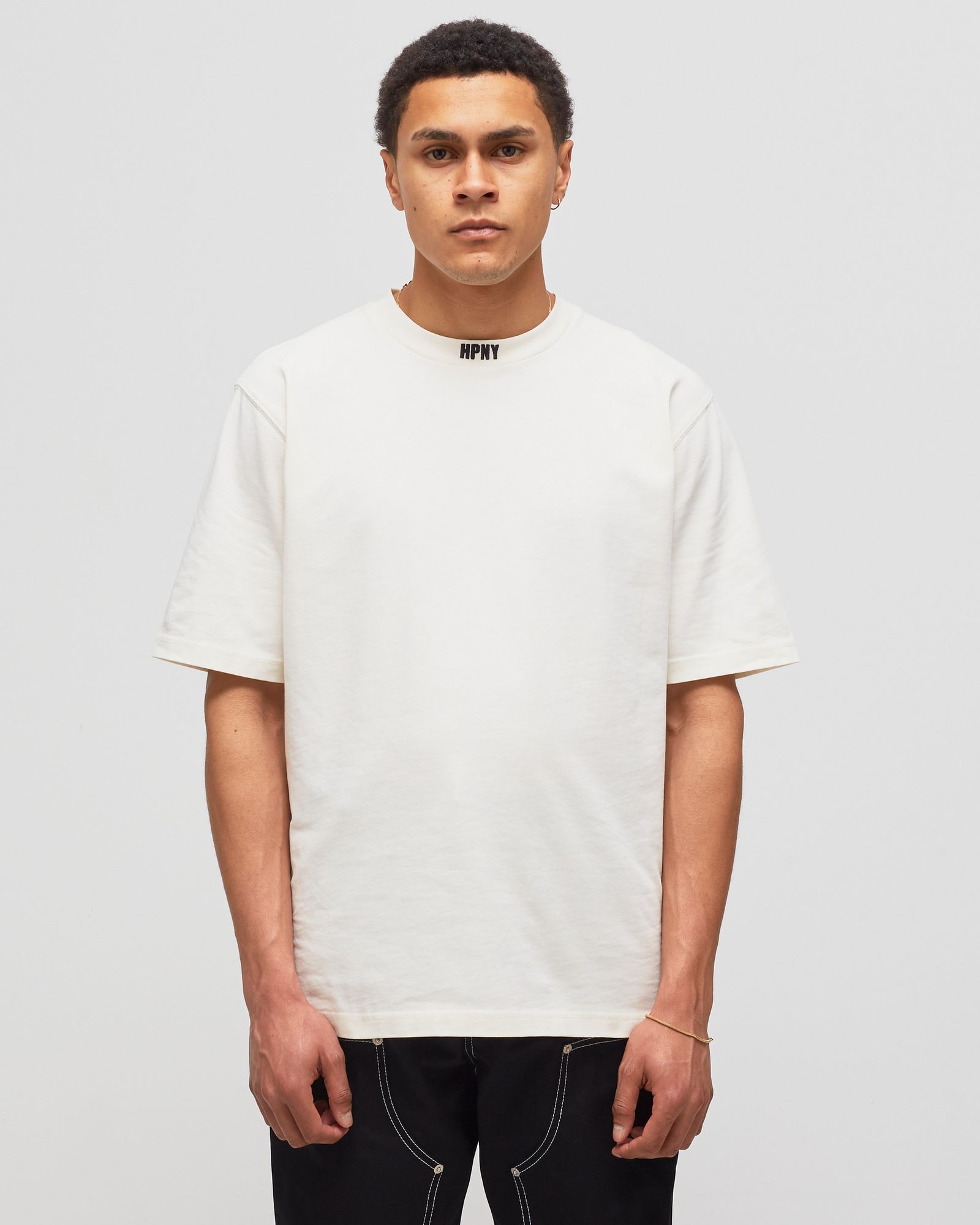 HPNY EMB SS TEE