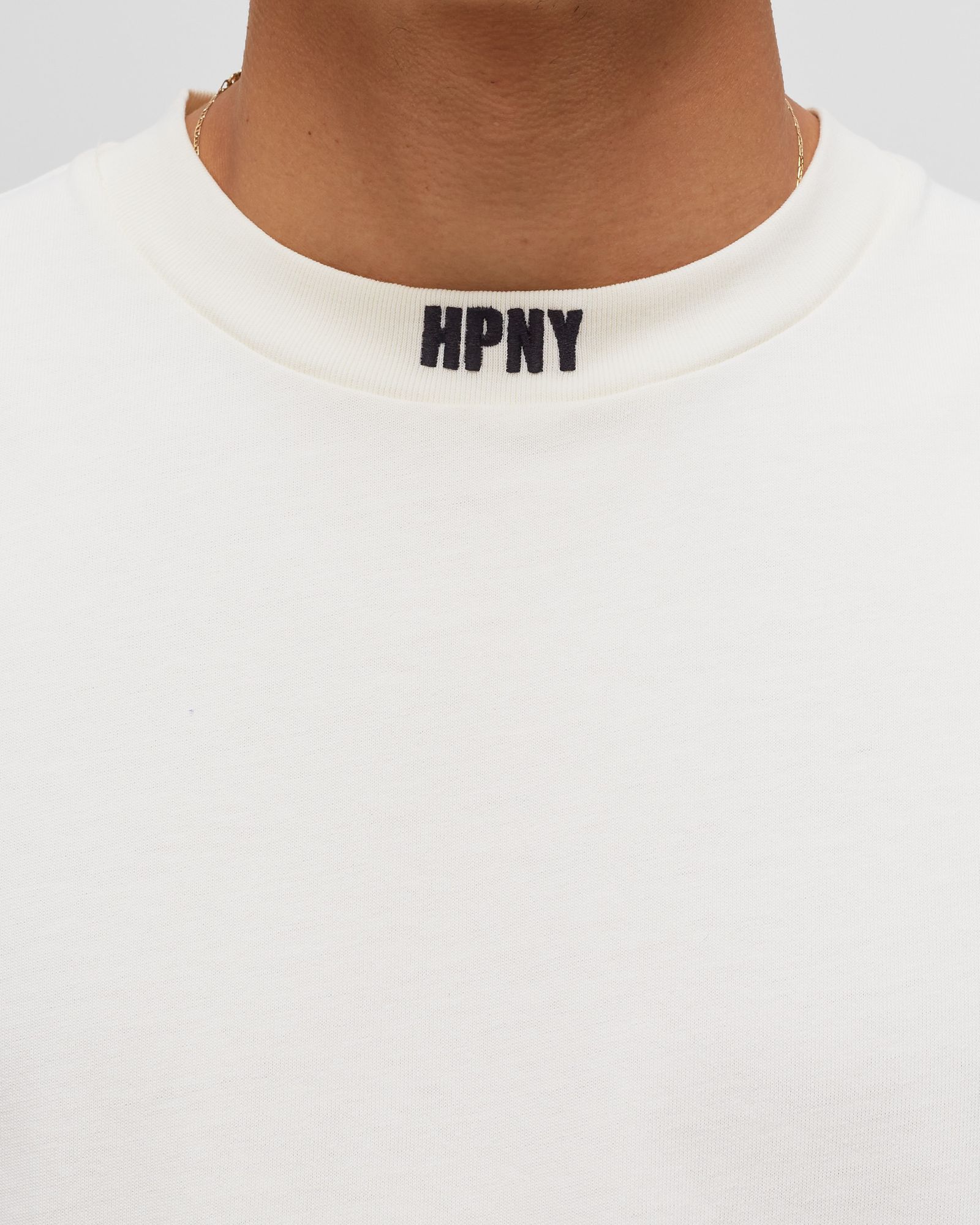 HPNY EMB SS TEE