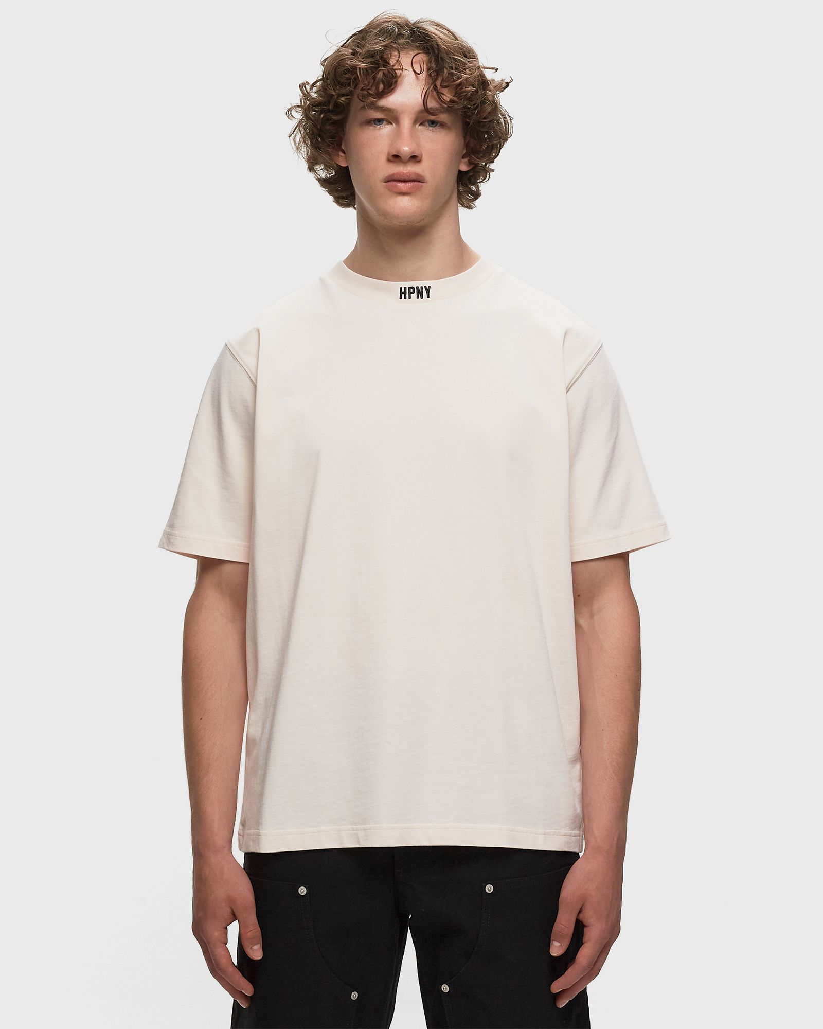 HPNY EMB SS TEE