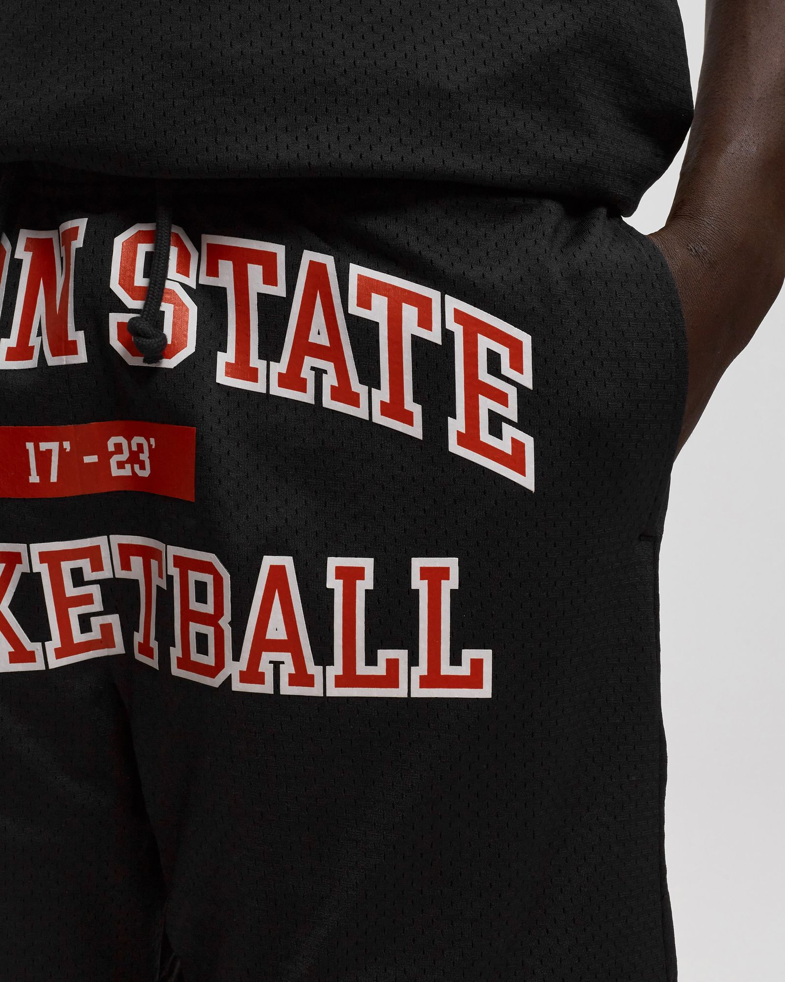 23 BASKETBALL SHORTS