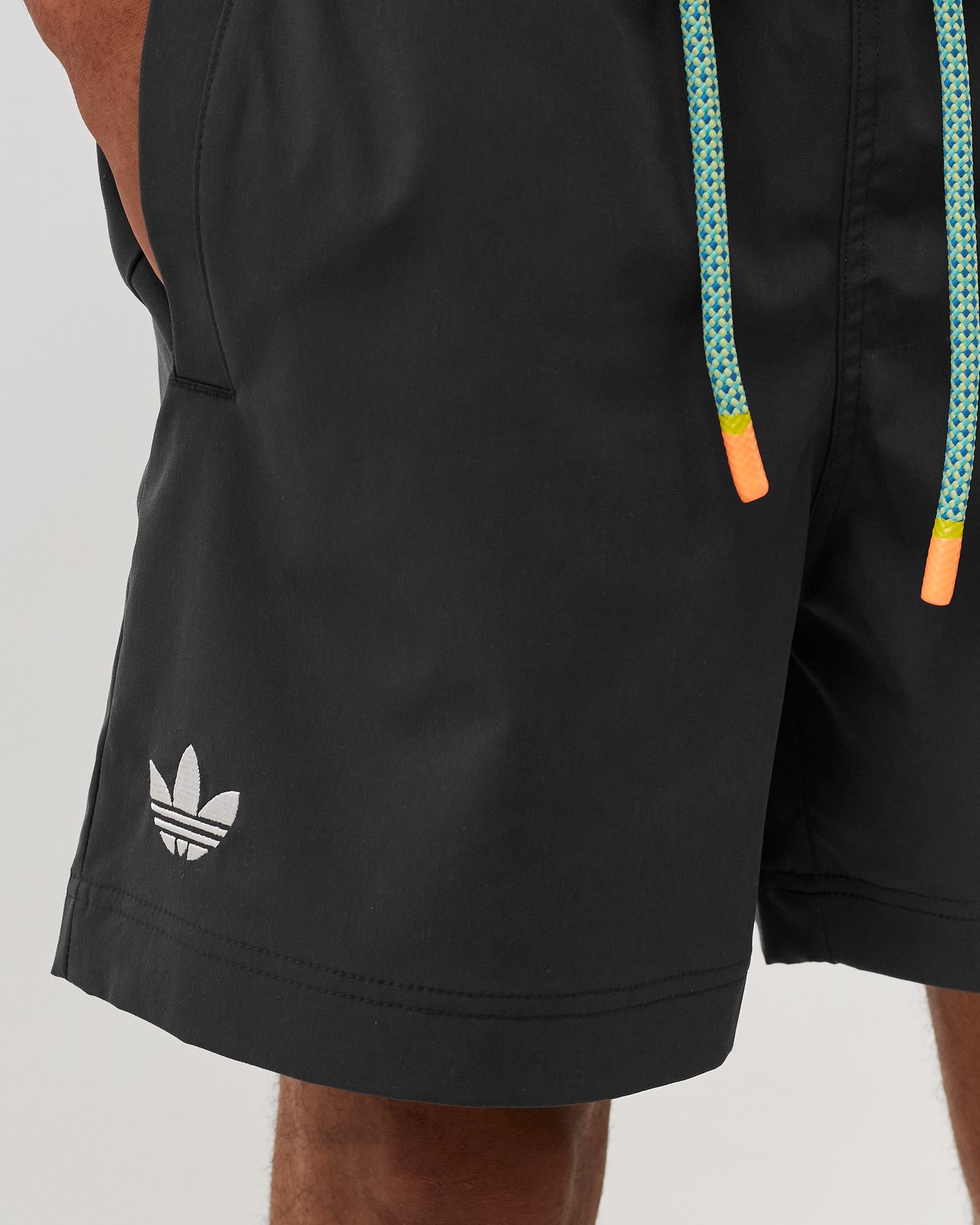 ADIDAS x PHARREL WILLIAMS WOVEN SHORT