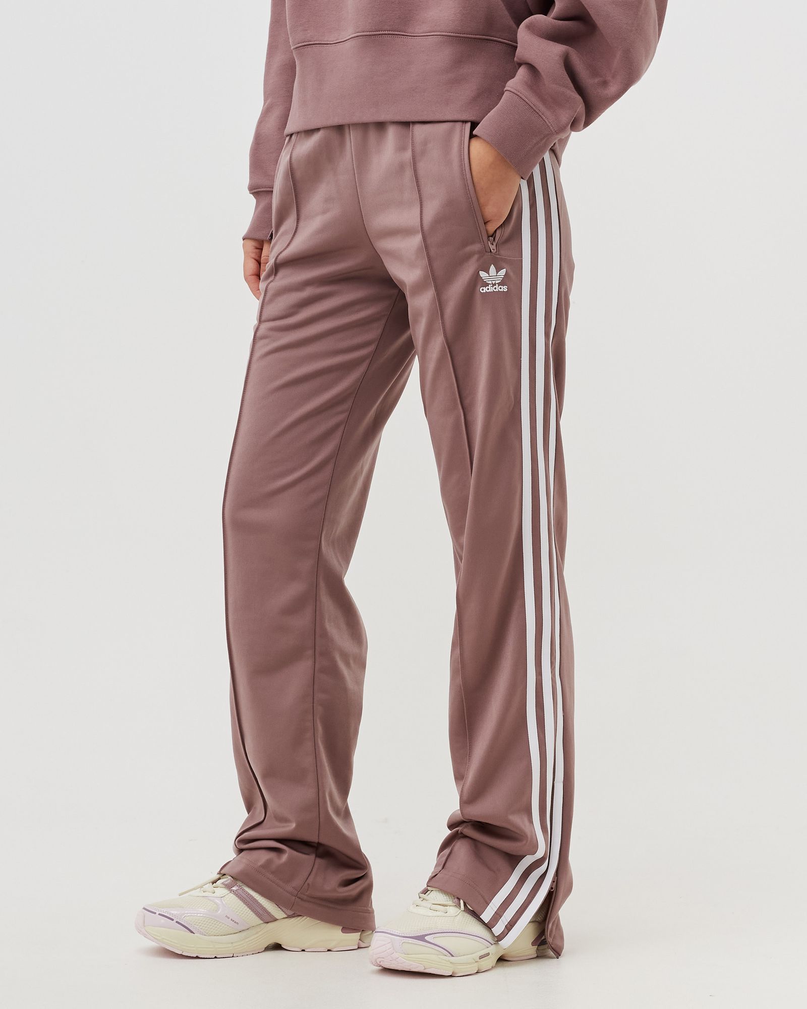 ADICOLOR CLASSICS FIREBIRD PRIMEBLUE TRAININGSHOSE