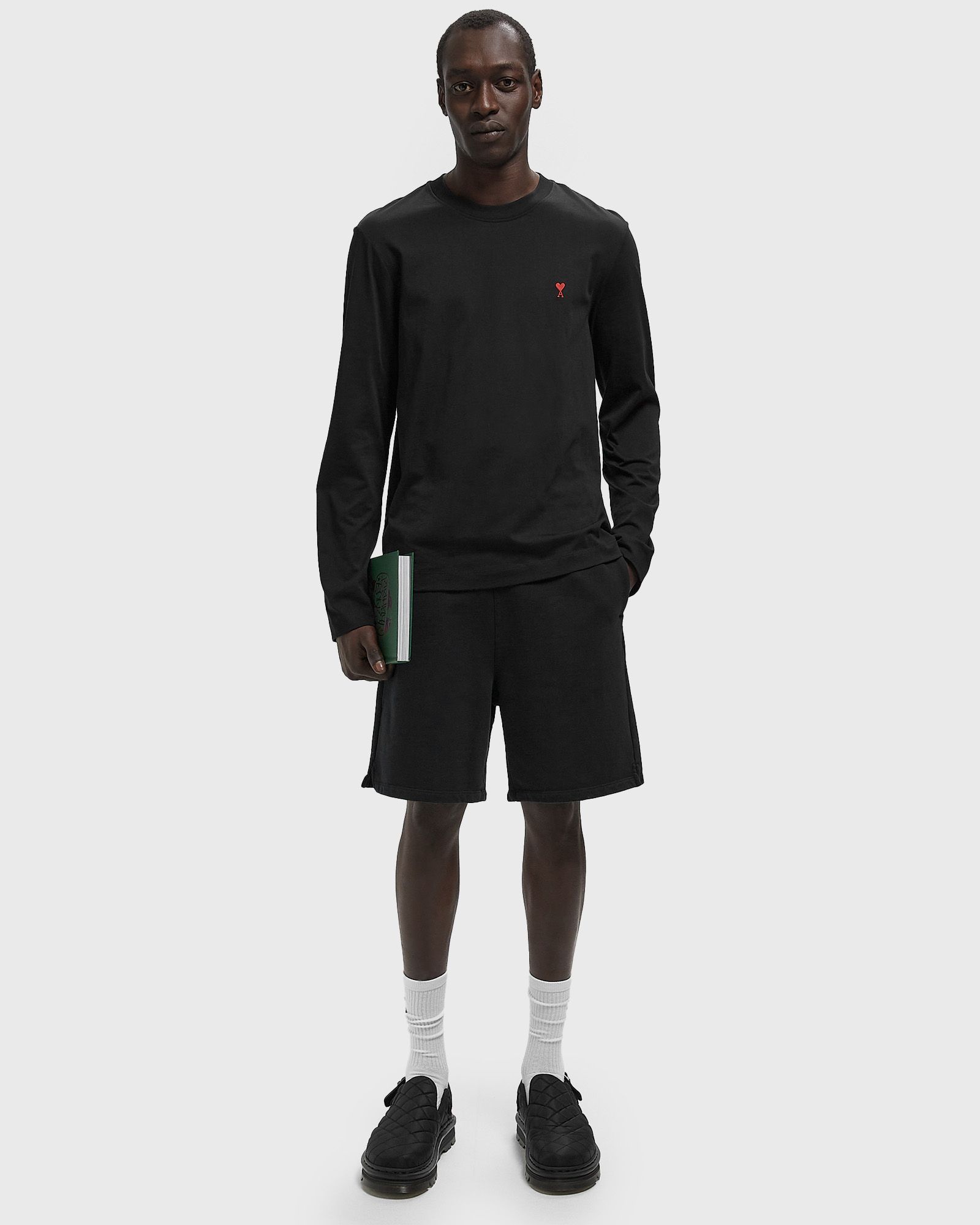 SHORT WITH CONTRASTED AMI DE COEUR