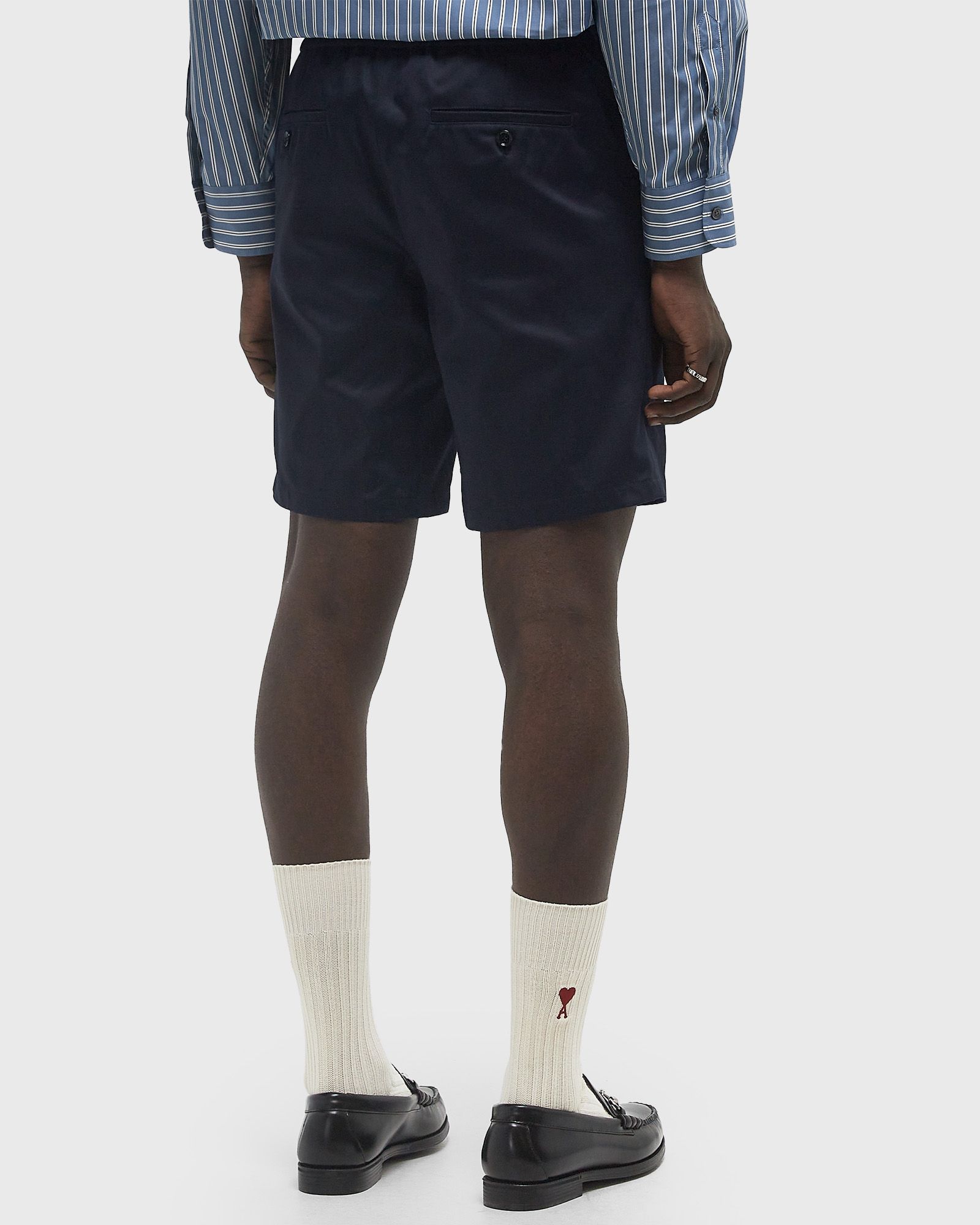 STRAIGHT ELASTICATED WAIST SHORTS