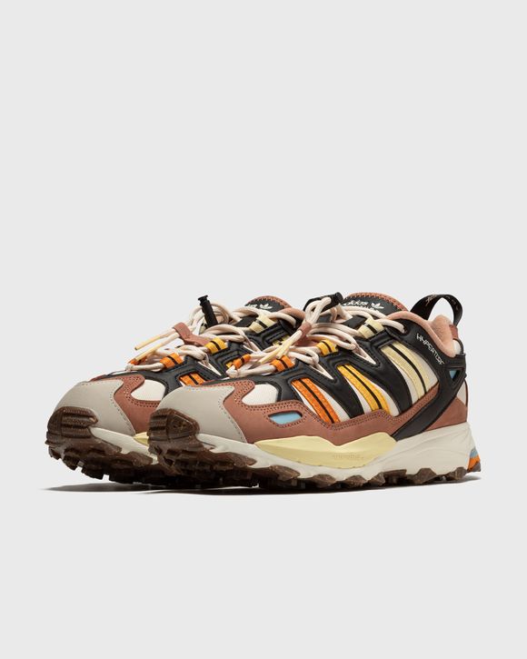 HYPERTURF