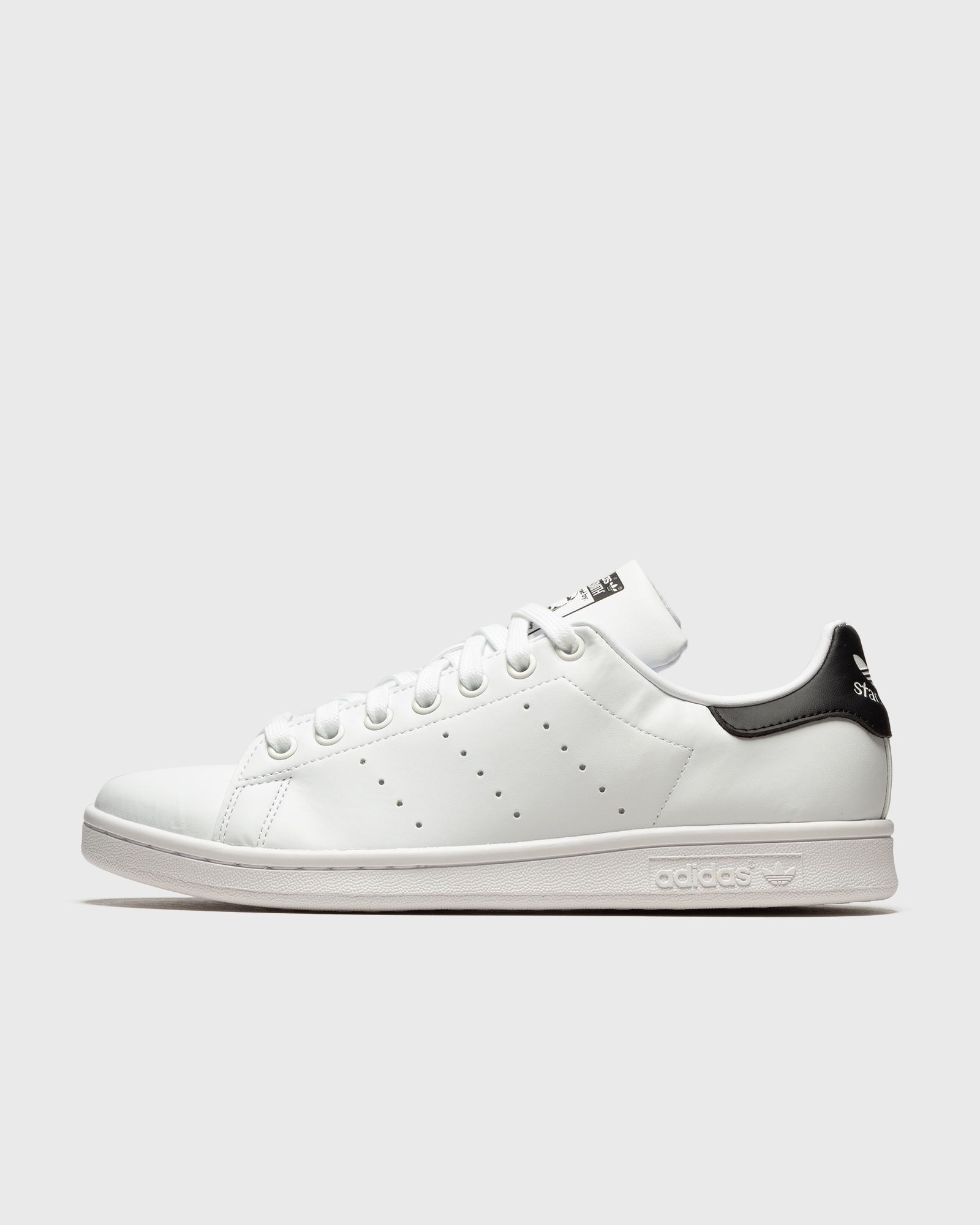 STAN SMITH