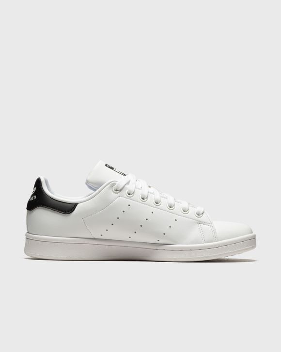 STAN SMITH