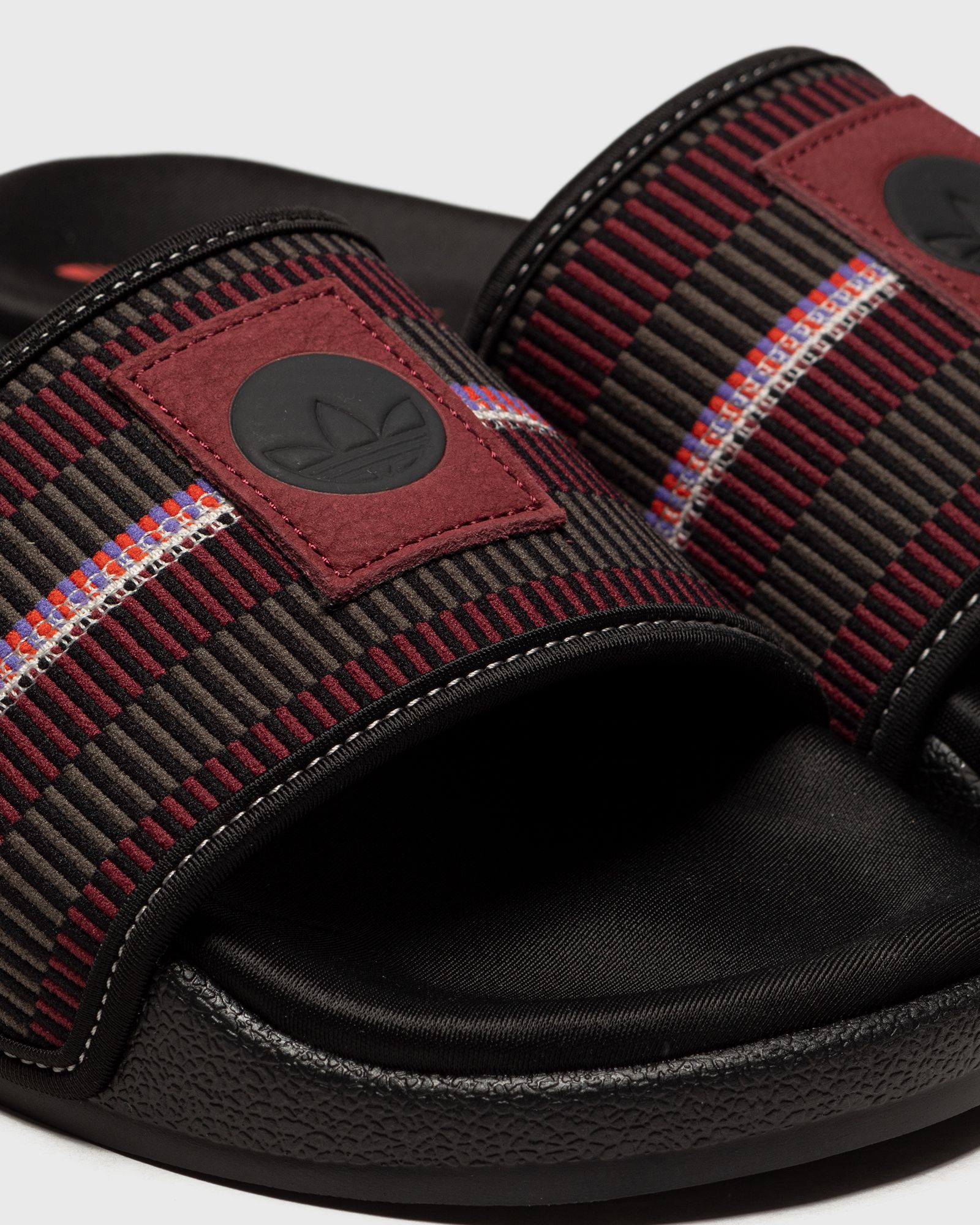 ADILETTE PATCHWORK