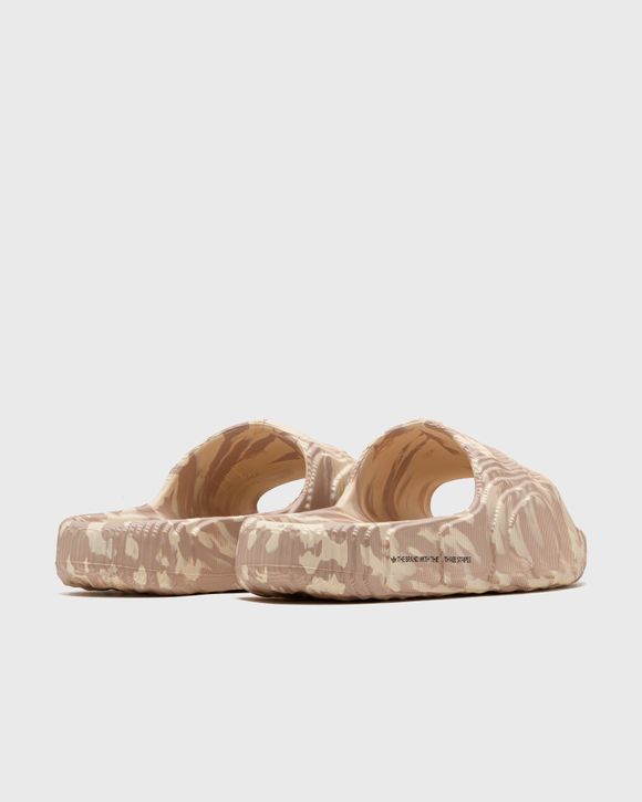 Adidas best sale slippers beige