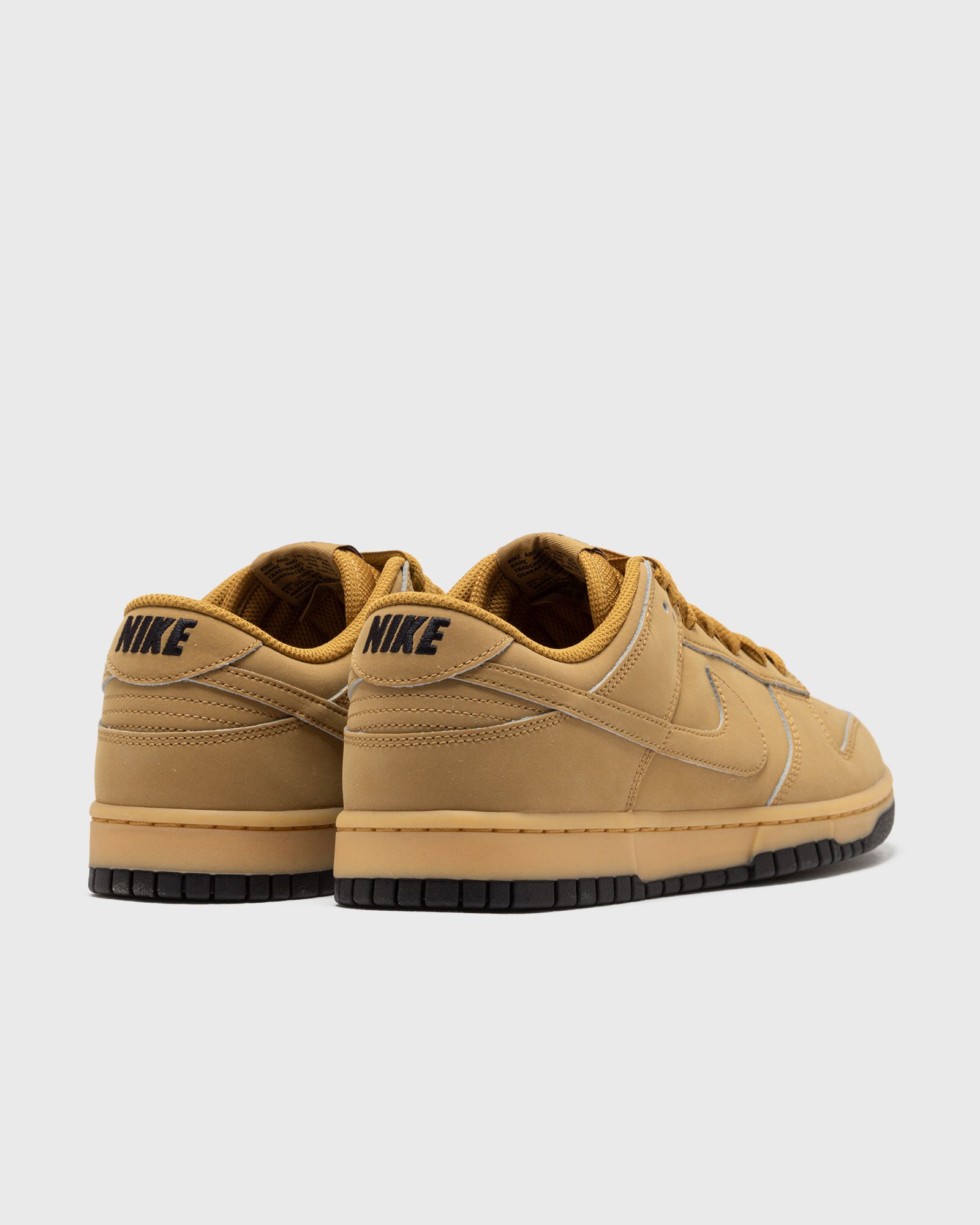 DUNK LOW RETRO SE