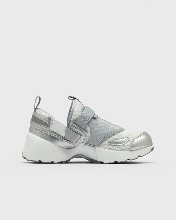 WMNS TRUNNER LX