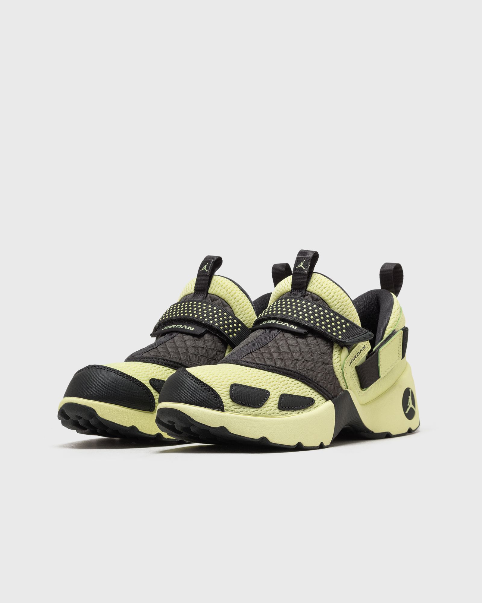 WMNS JORDAN TRUNNER LX