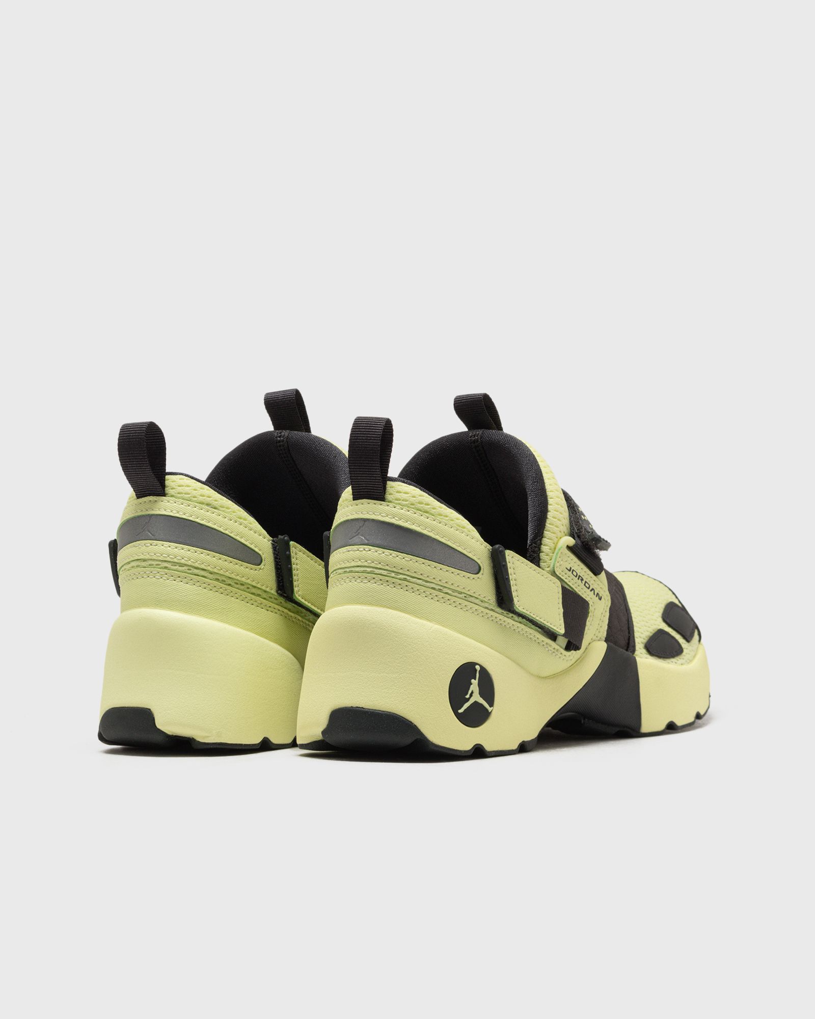 WMNS JORDAN TRUNNER LX