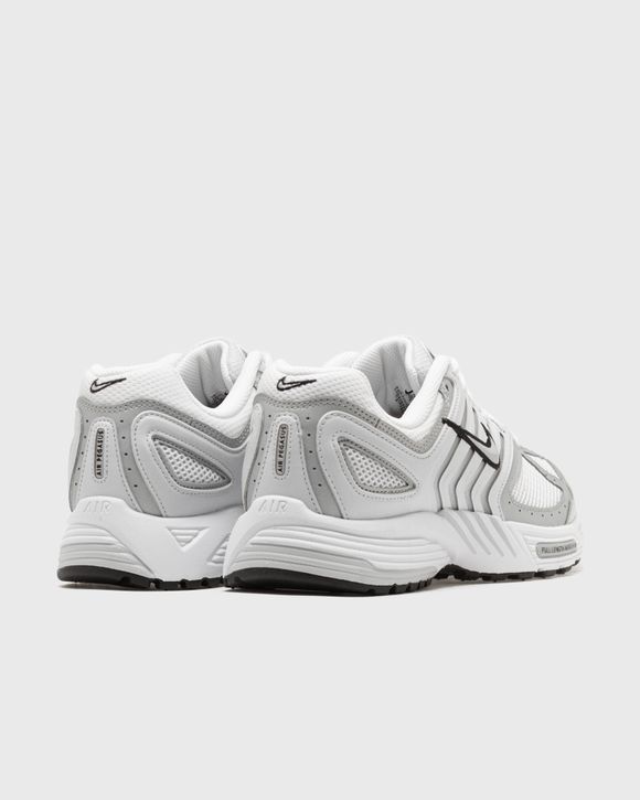 AIR PEGASUS 2005