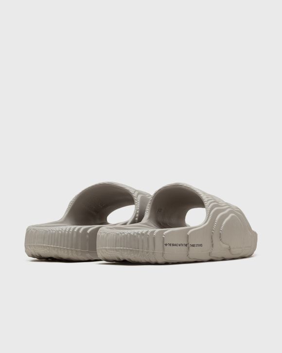 ADILETTE 22 SLIDES