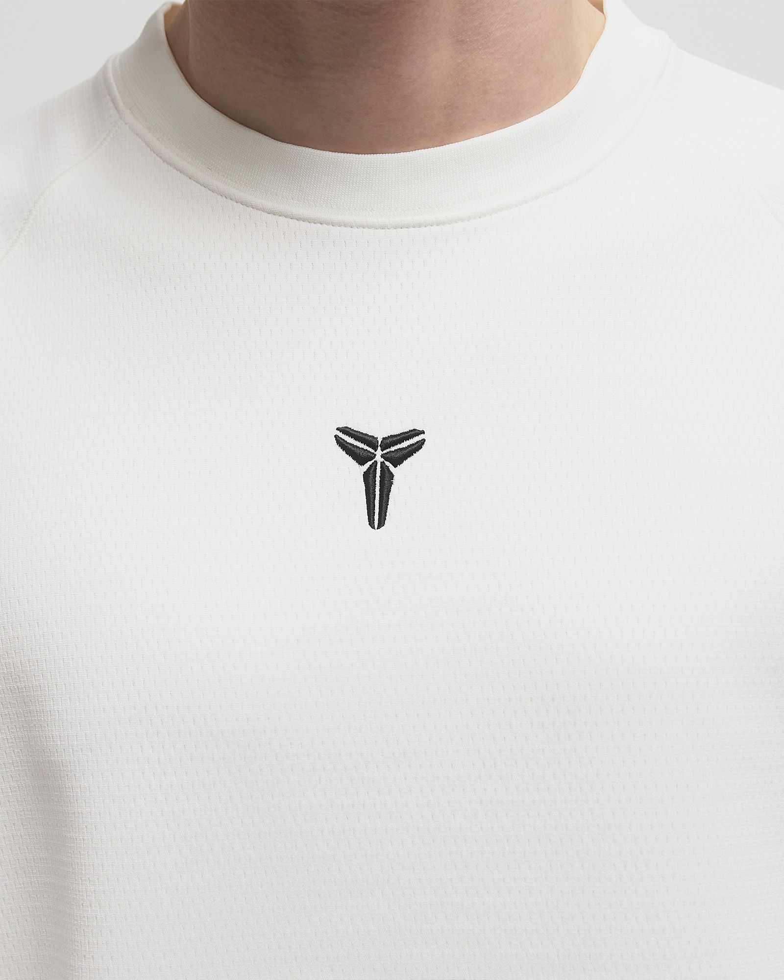 Kobe Therma-FIT Crew