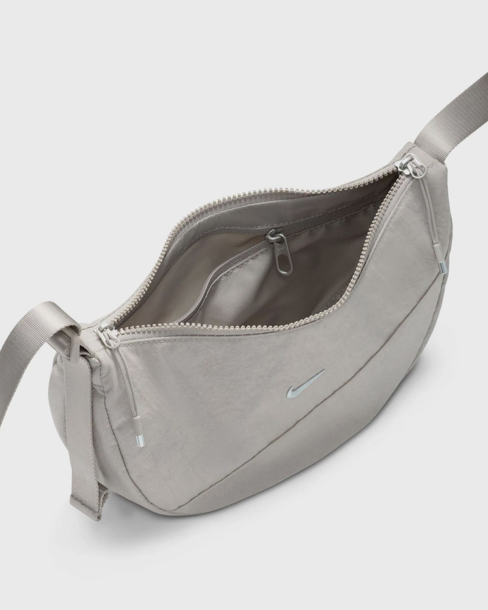 AURA CRESCENT CROSSBODY