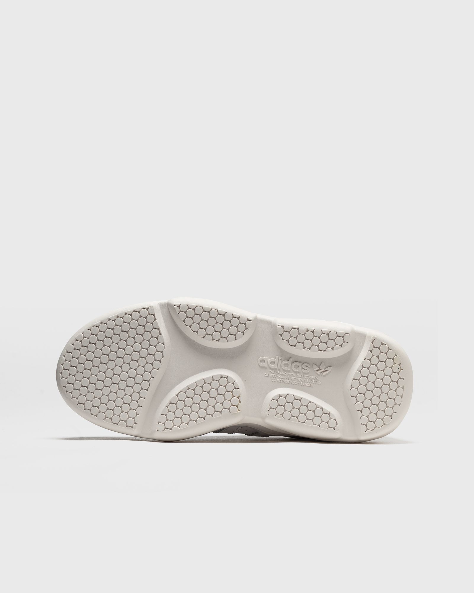 WMNS SUPERSTAR MILLENCON