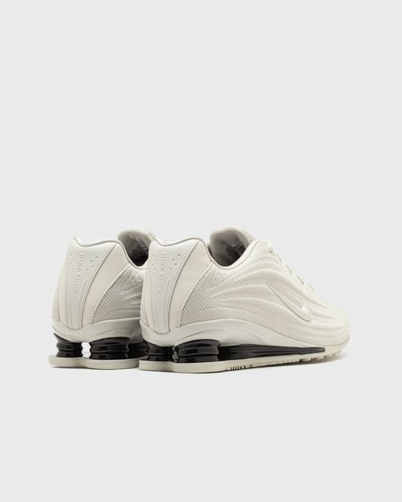 WMNS SHOX Z