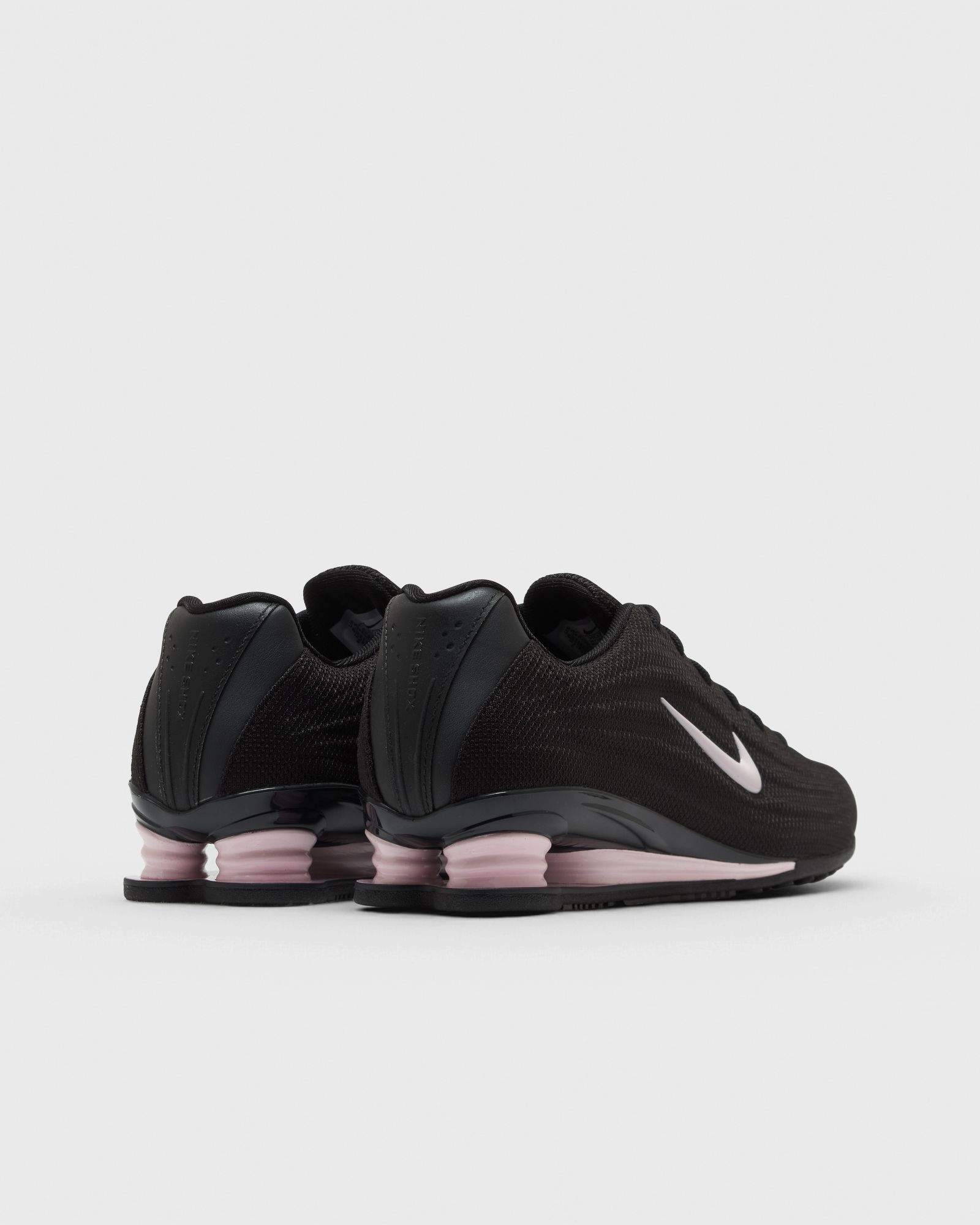 WMNS SHOX Z