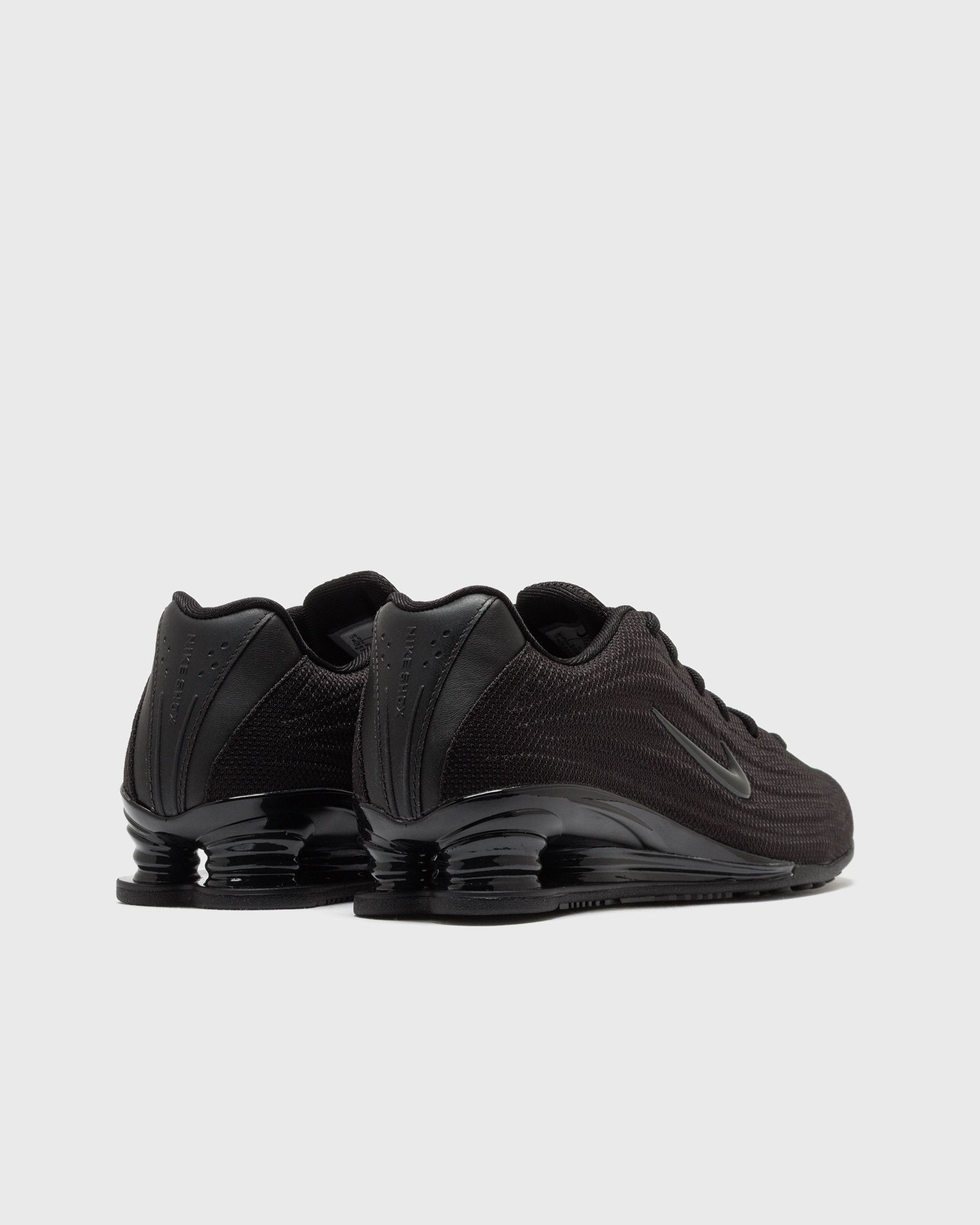 WMNS SHOX Z