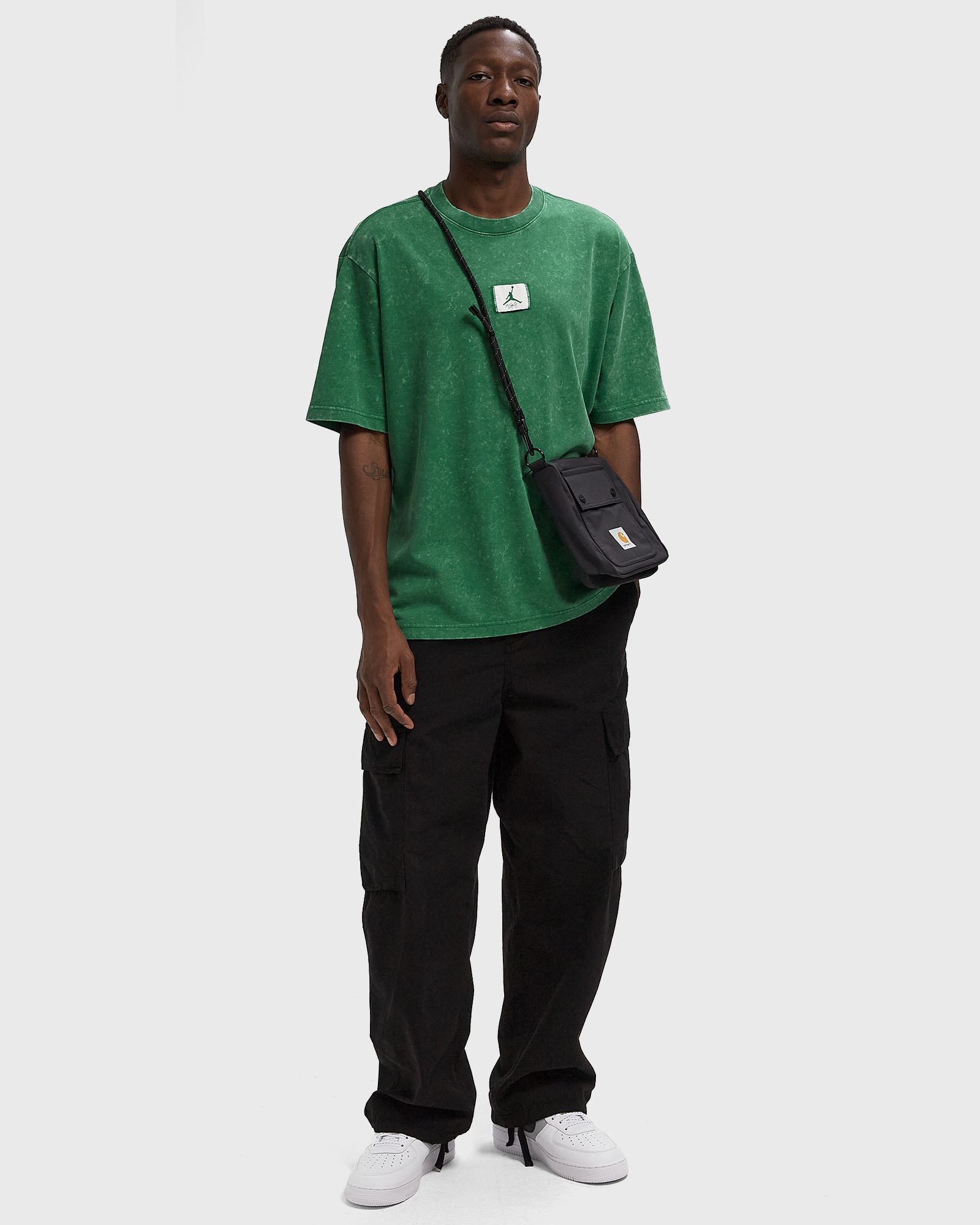 BOS M NK CTS STMT JDN 85 TEE