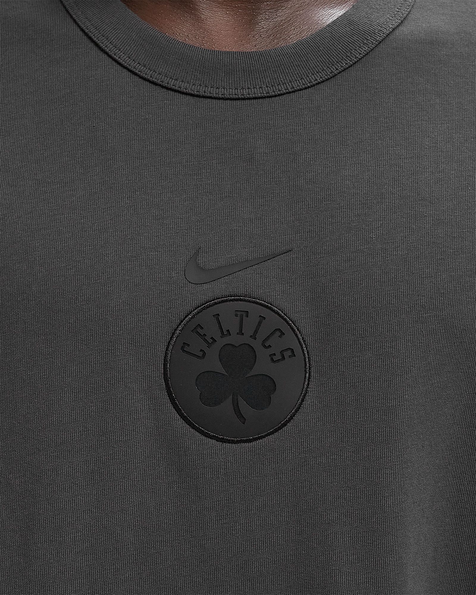 BOS M NK CTS PRM ESS SS TEE