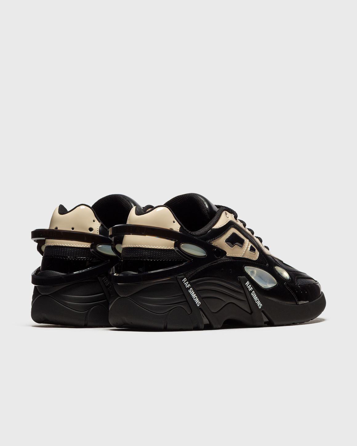 Raf Simons CYLON-21 Black | BSTN Store