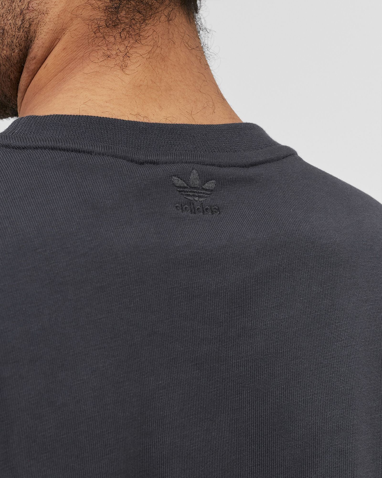 PHARELL WILLIAMS BASICS TEE