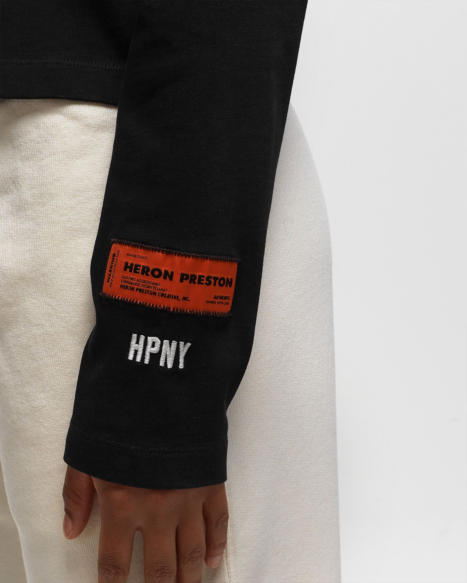 HPNY EMB LS ROLLNECK