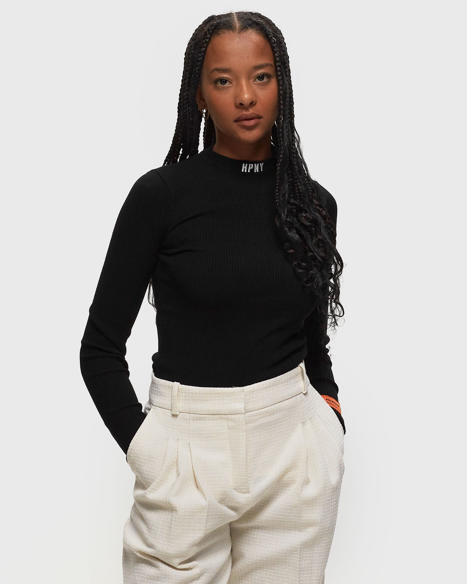 HPNY EMB KNIT CREWNECK