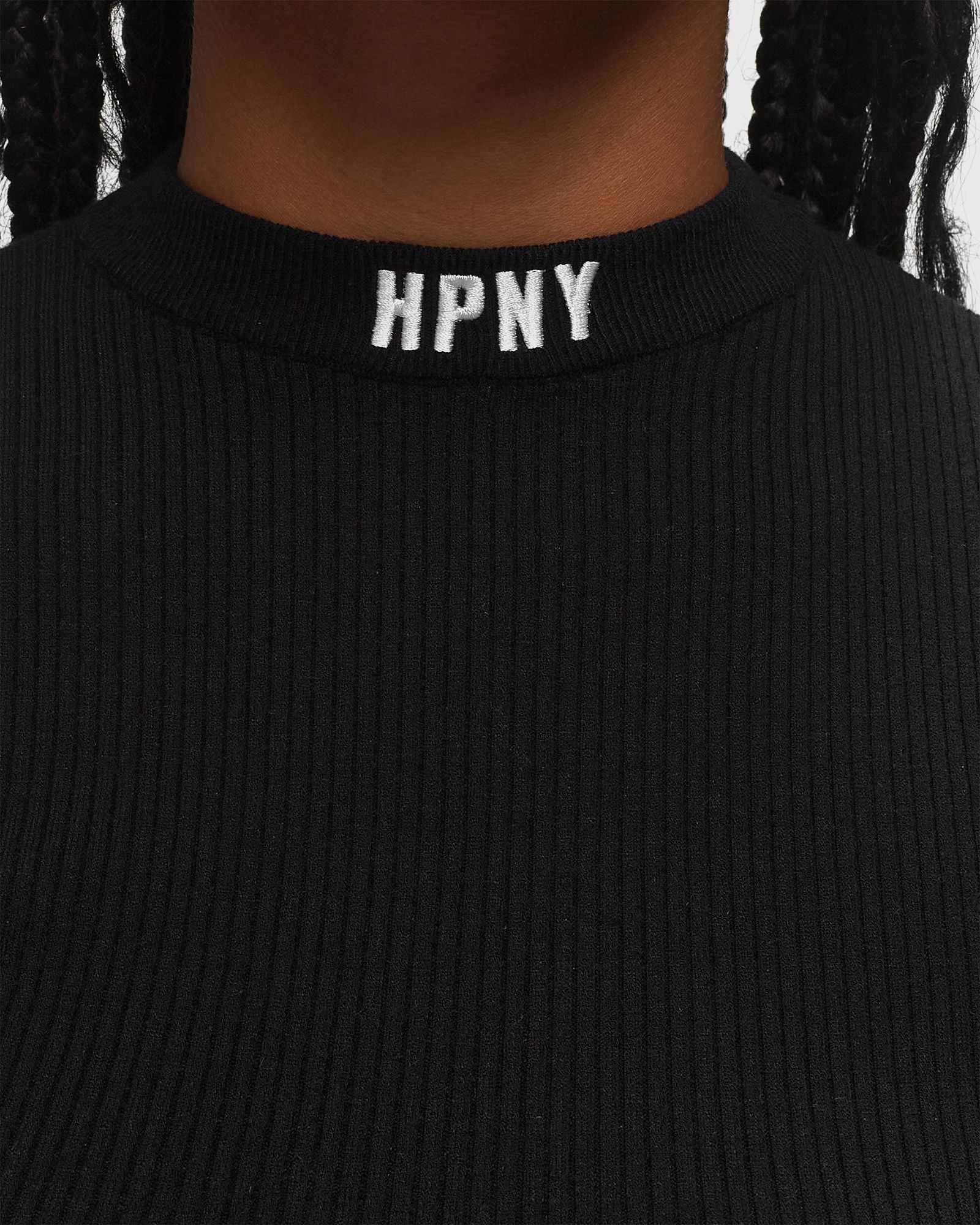 HPNY EMB KNIT CREWNECK
