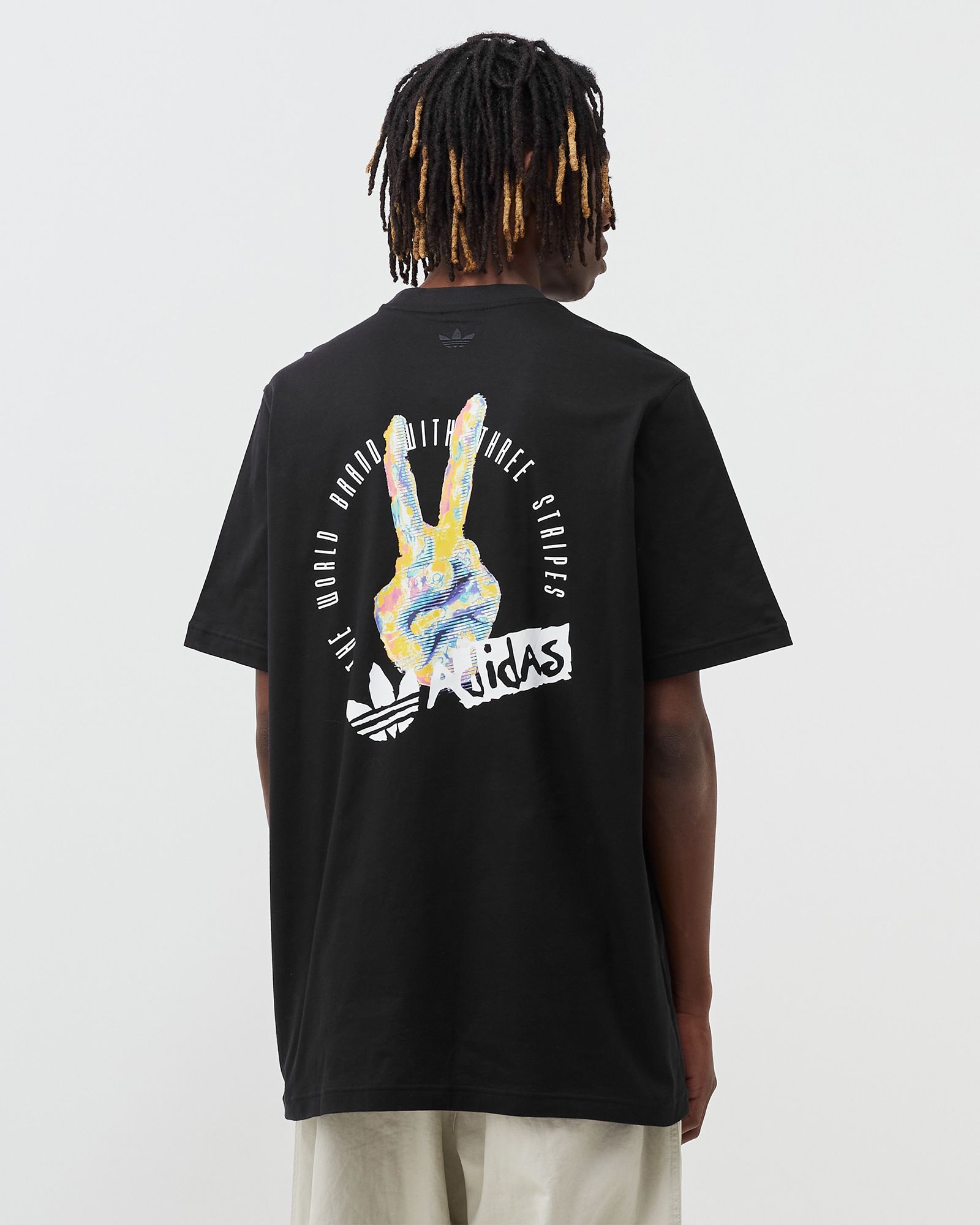 VICTORY TEE