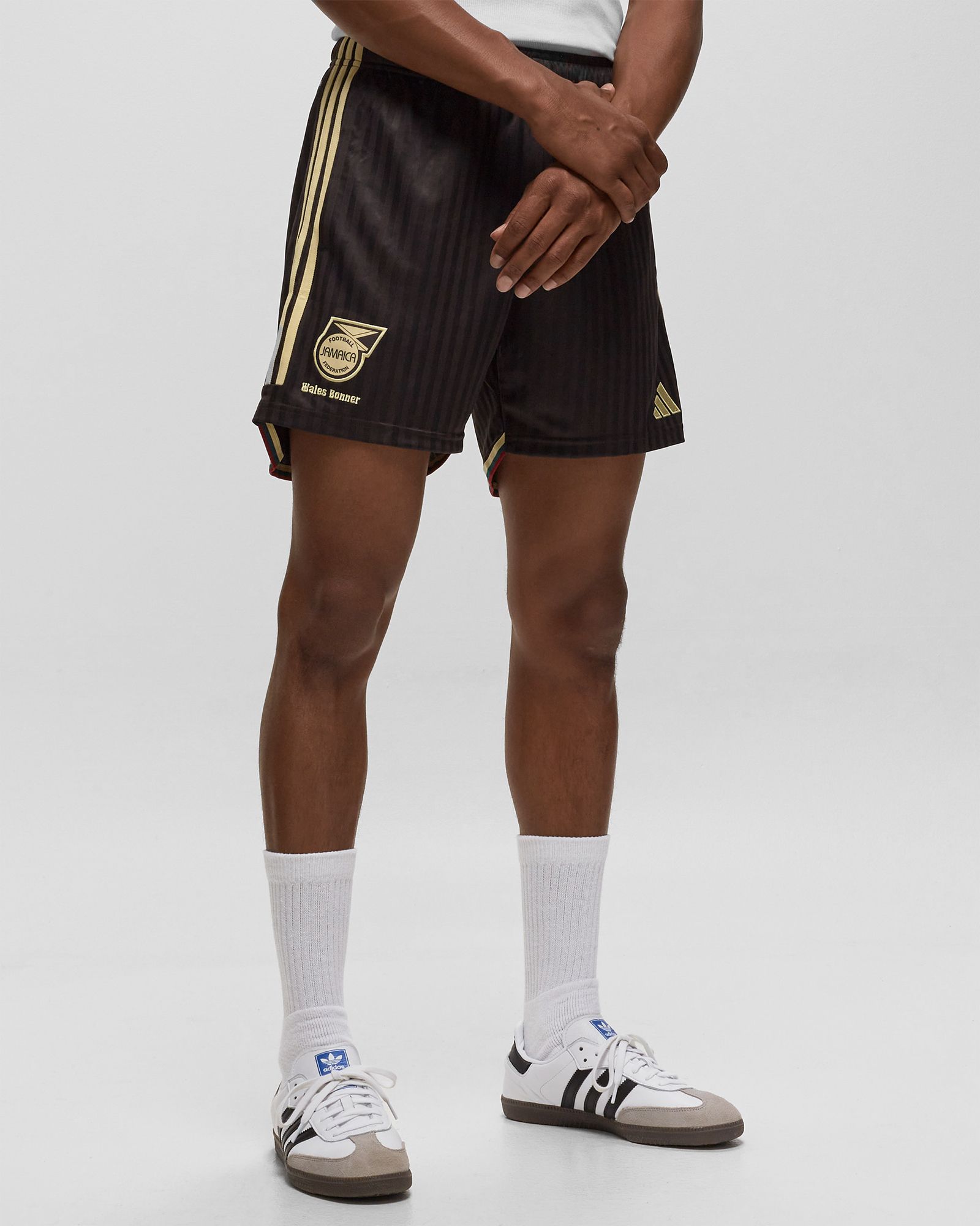 JAMAIKA 23 AUSWÄRTSSHORTS