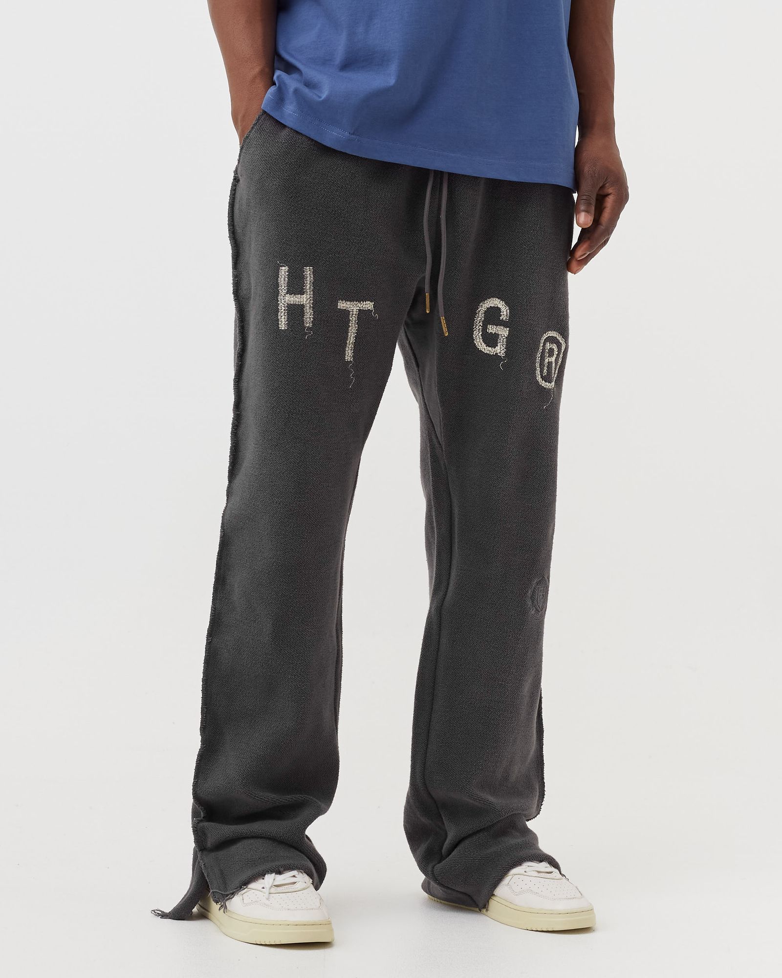 HTG WEATHERED SWEATPANT