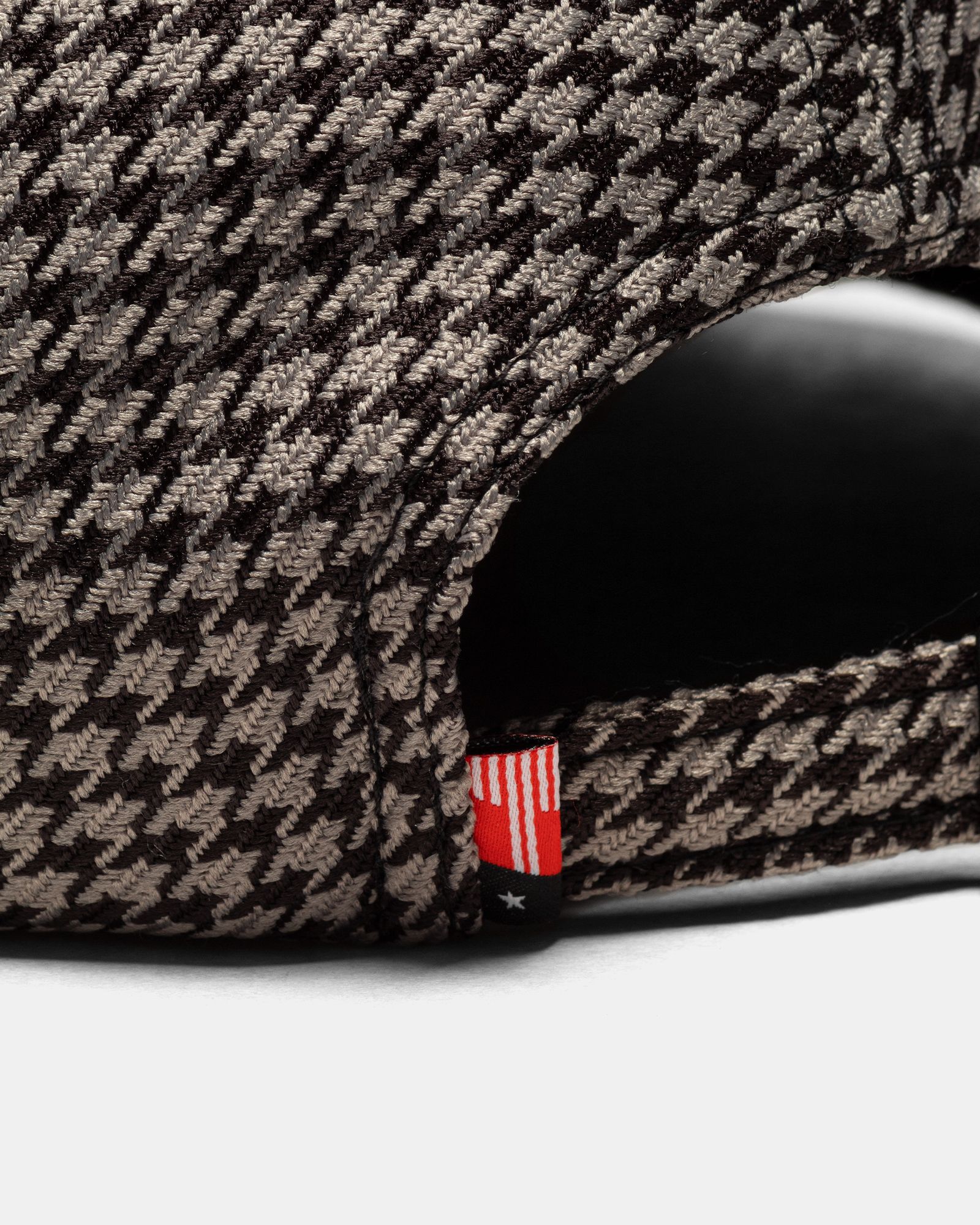 HOUNDSTOOTH CAP