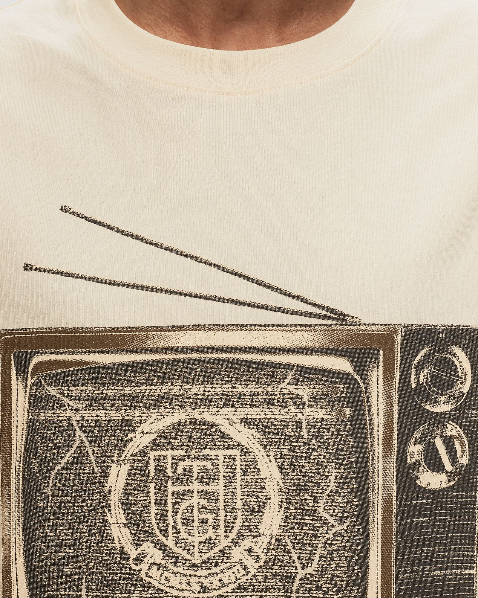 HTG TV SS TEE