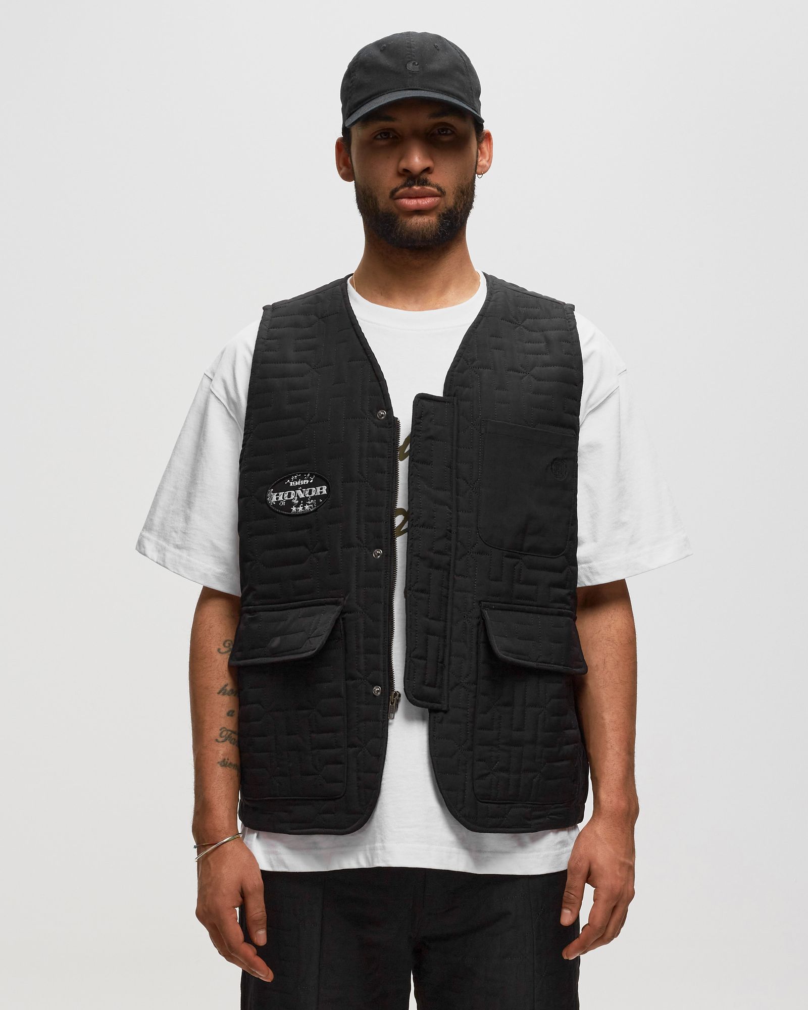 H QUILTED VEST